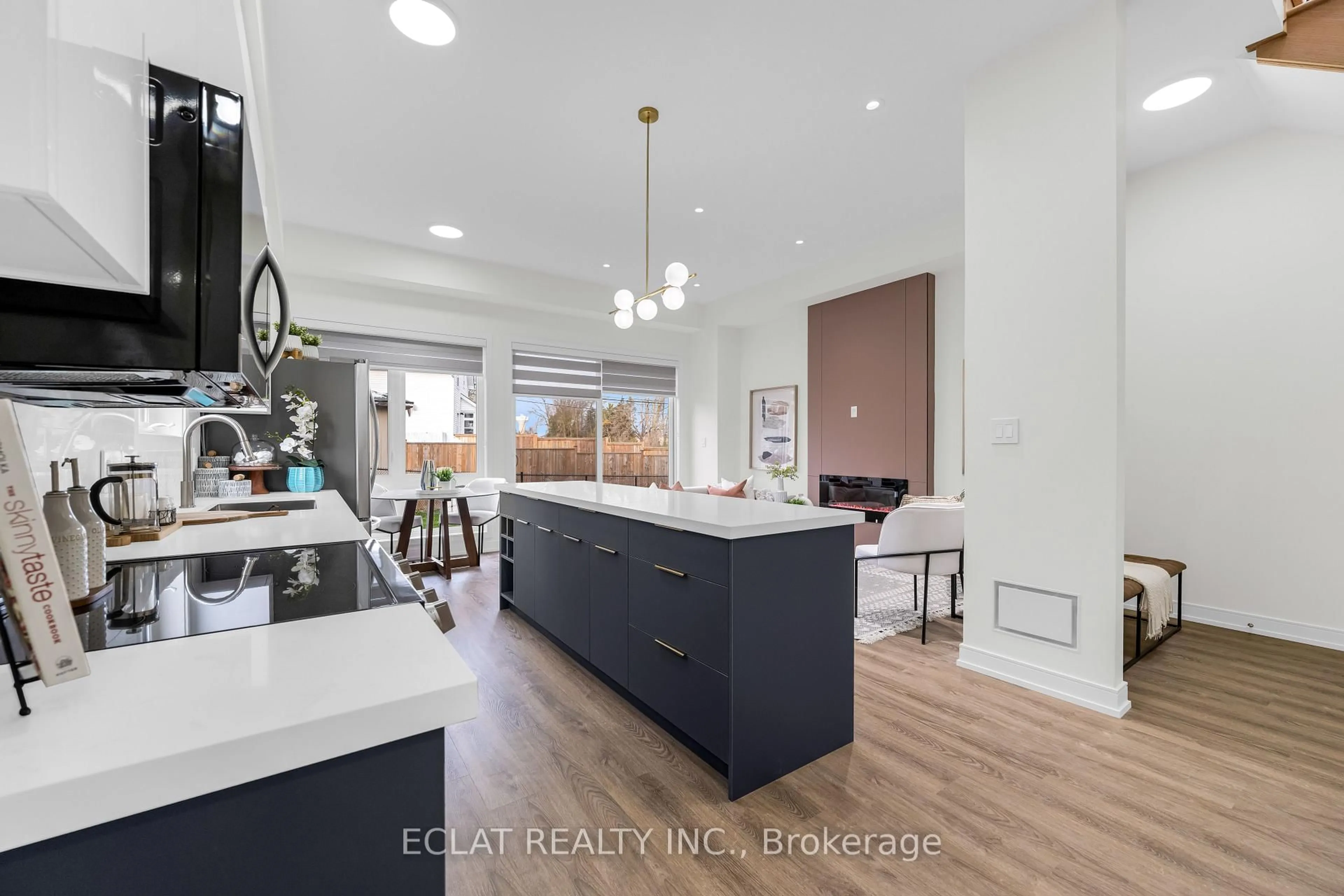 Open concept kitchen, ceramic/tile floor for 158 Mill St, West Lincoln Ontario L0R 2A0