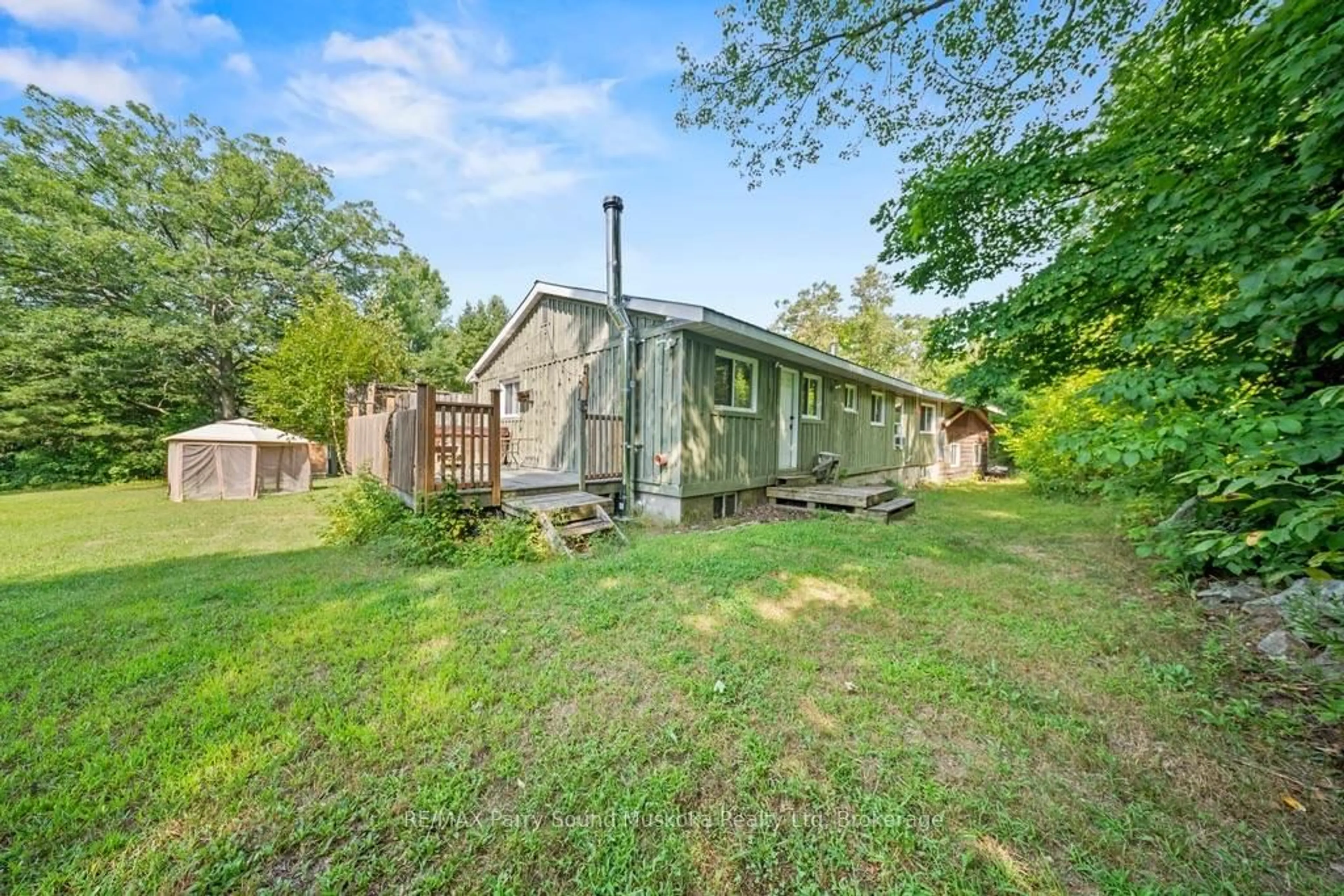 Shed for 28 Black Rd, Seguin Ontario P2A 2W8