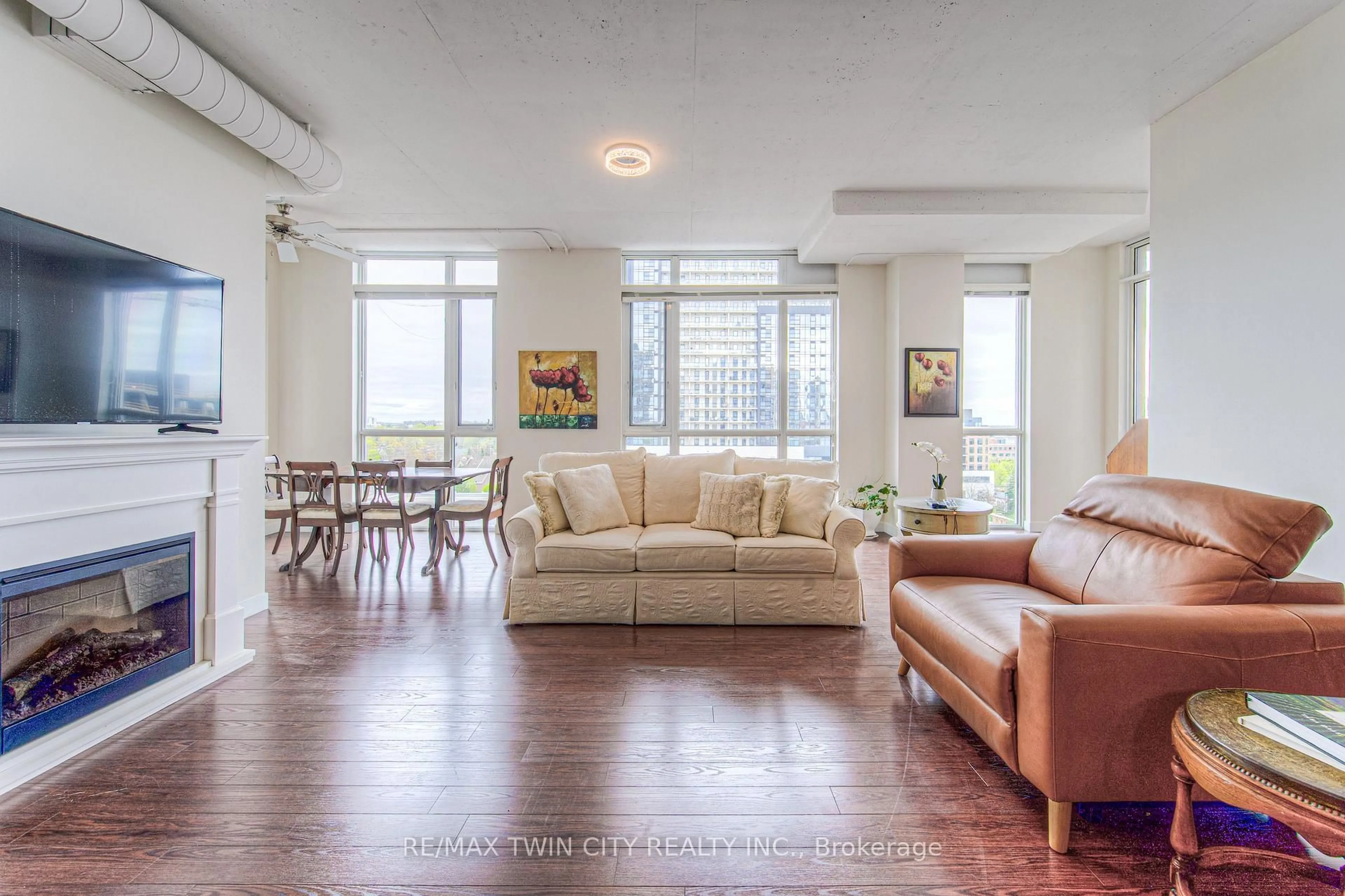 Living room with furniture, unknown for 191 KING St #713, Waterloo Ontario N2J 1R1