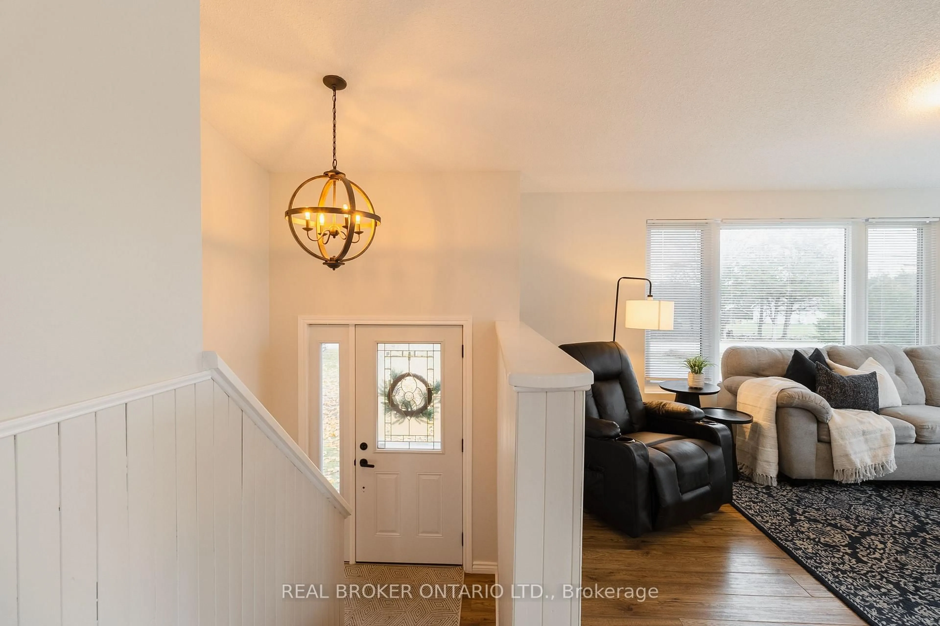 Indoor entryway for 604 Percy Boom Rd, Trent Hills Ontario K0L 1L0