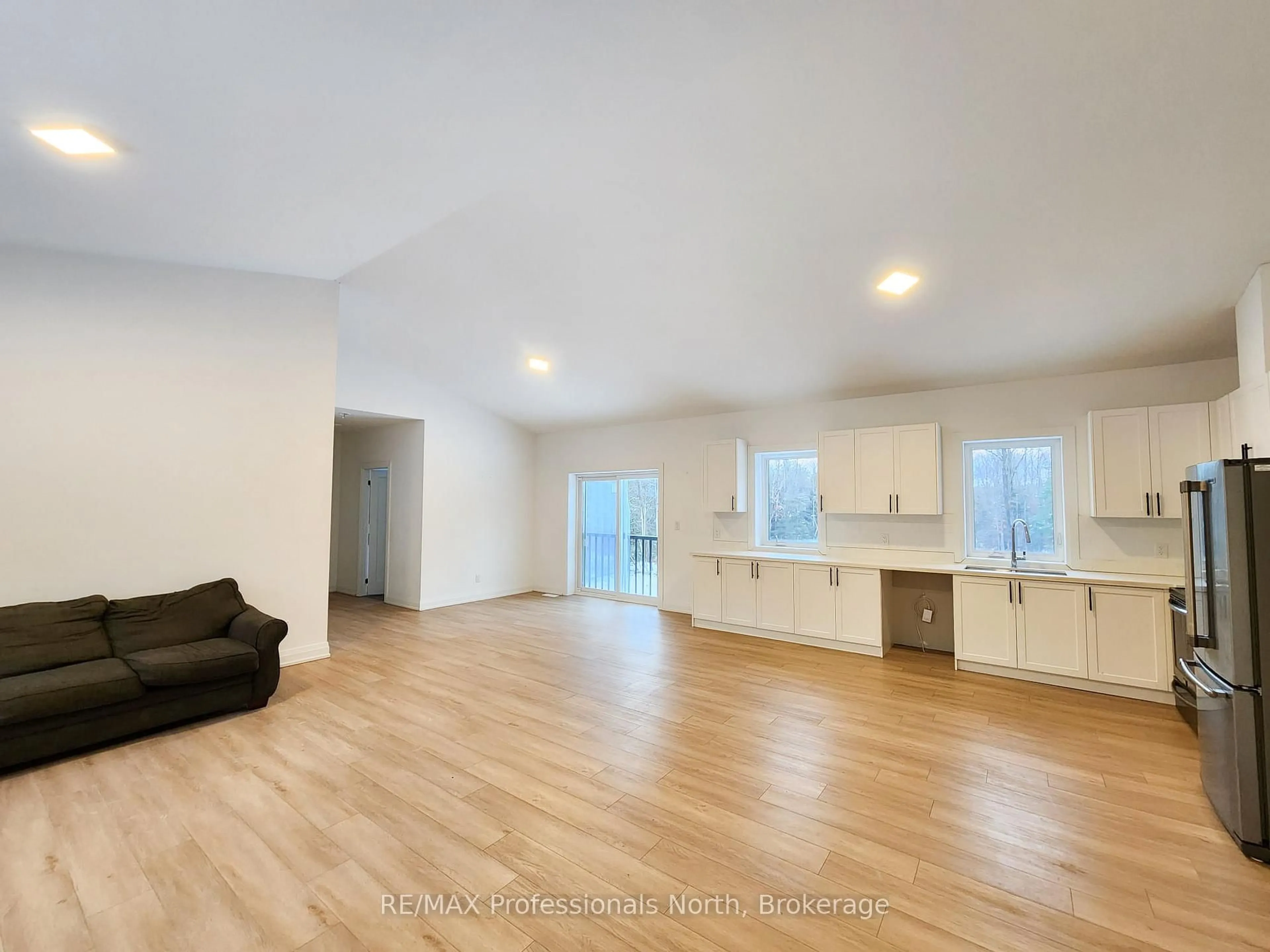 A pic of a room for 274 ECHO RIDGE Rd, Kearney Ontario P0A 1M0