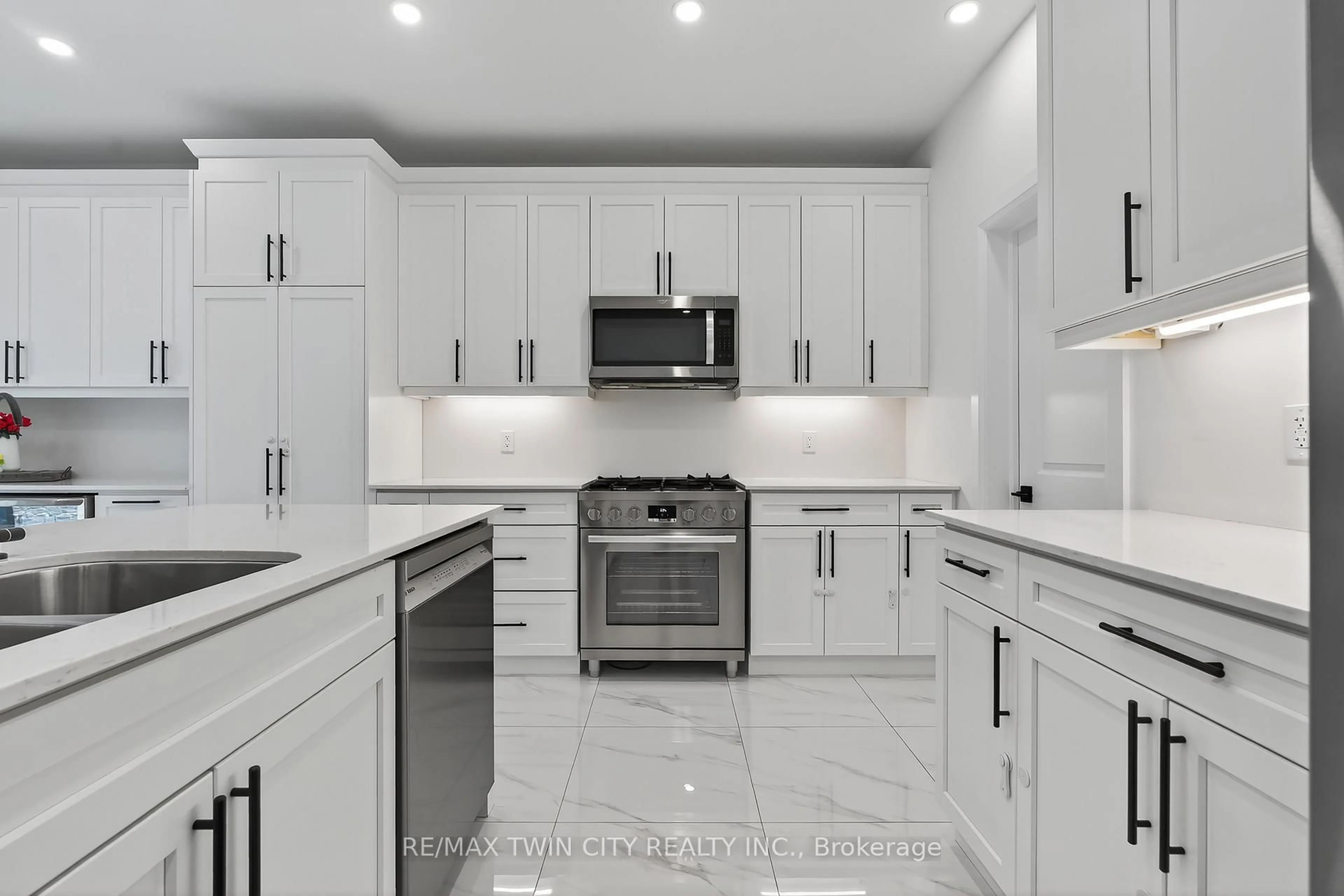 Unknown for 209 Jeffrey Pl, Kitchener Ontario N2C 0C2