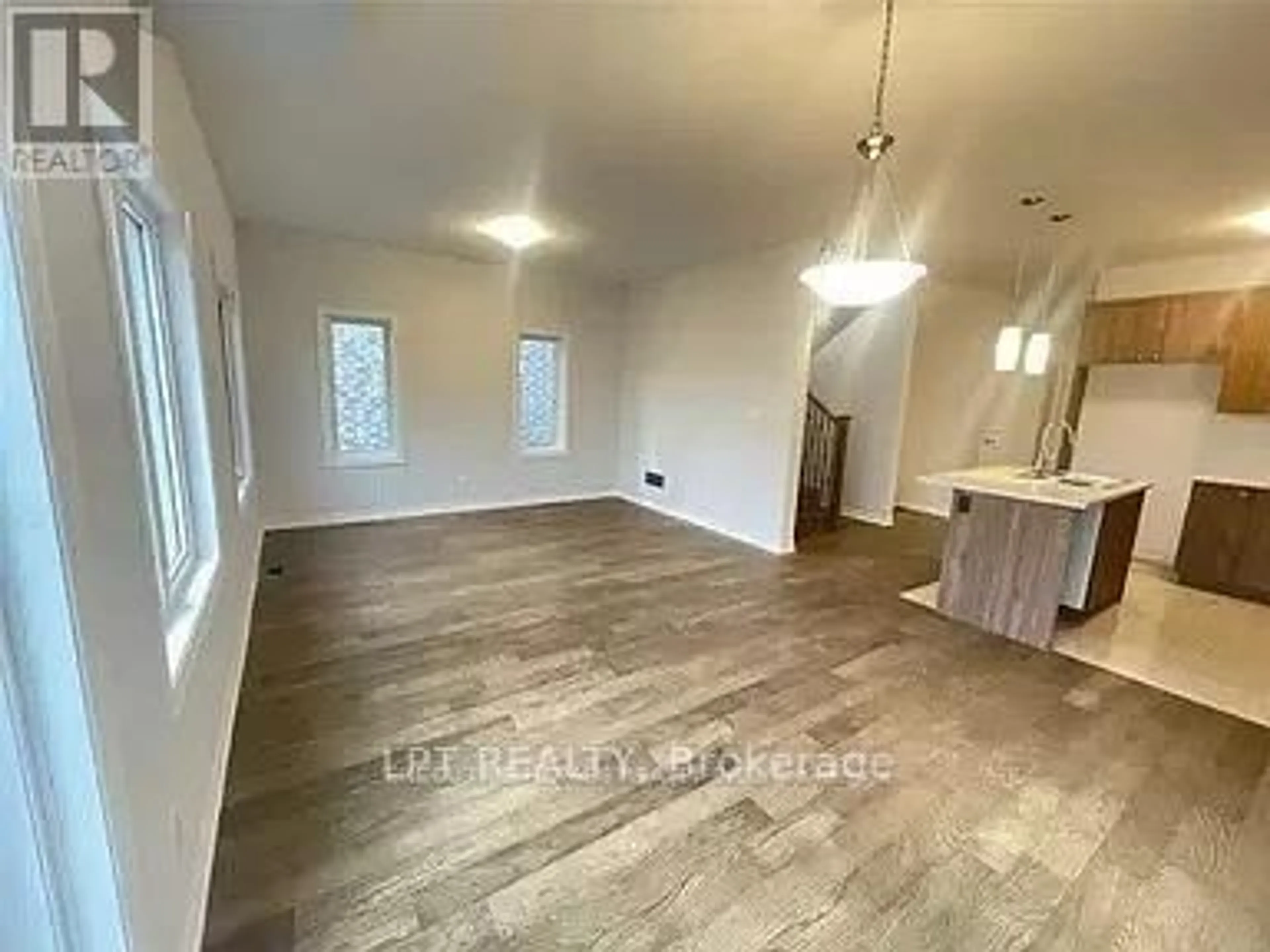 A pic of a room for 24 Bradley Ave, Welland Ontario L3B 0K1