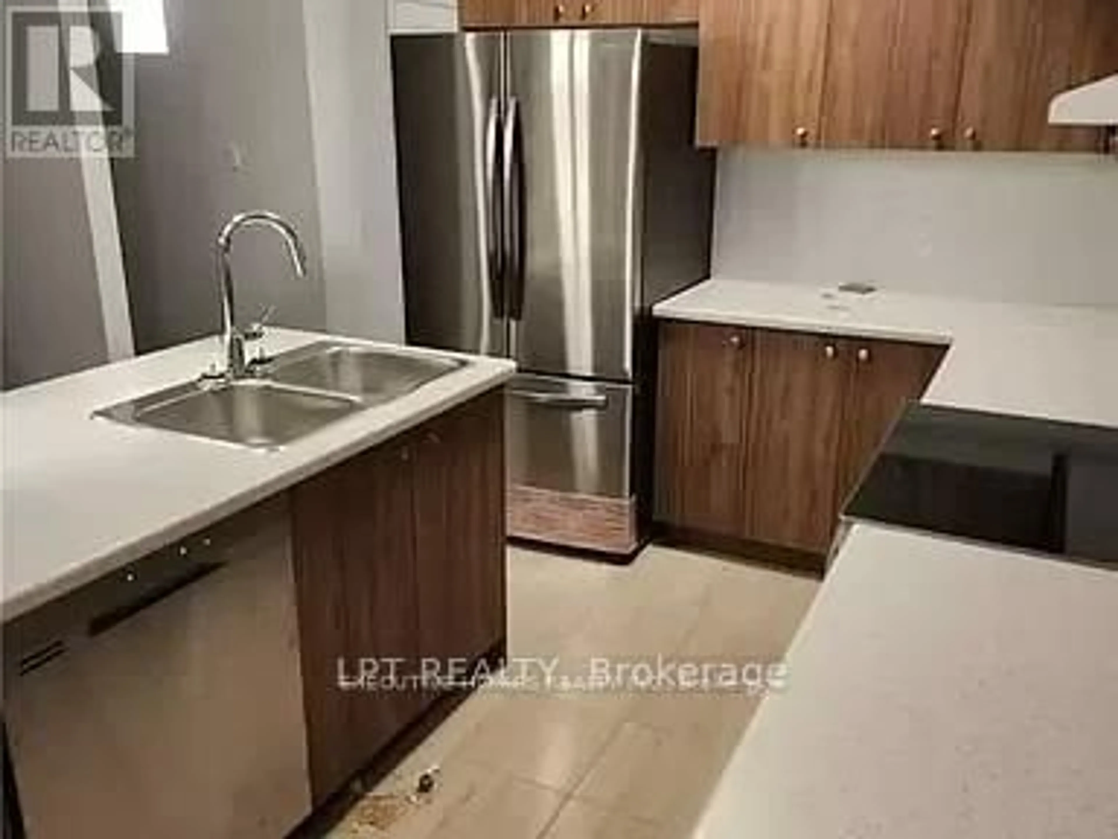 Unknown for 24 Bradley Ave, Welland Ontario L3B 0K1