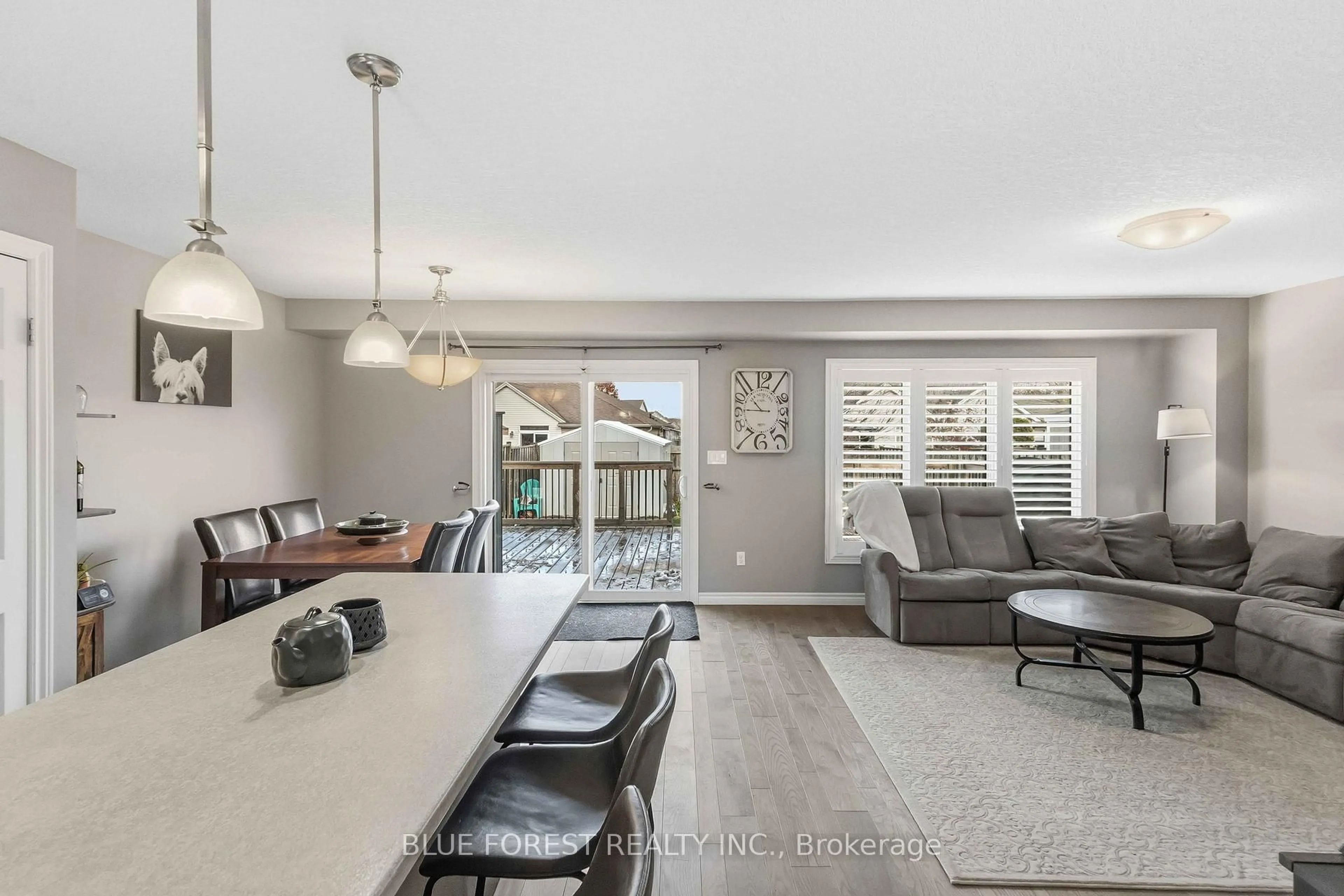 Open concept kitchen, unknown for 77 Pine Valley Dr, St. Thomas Ontario N5P 0B3