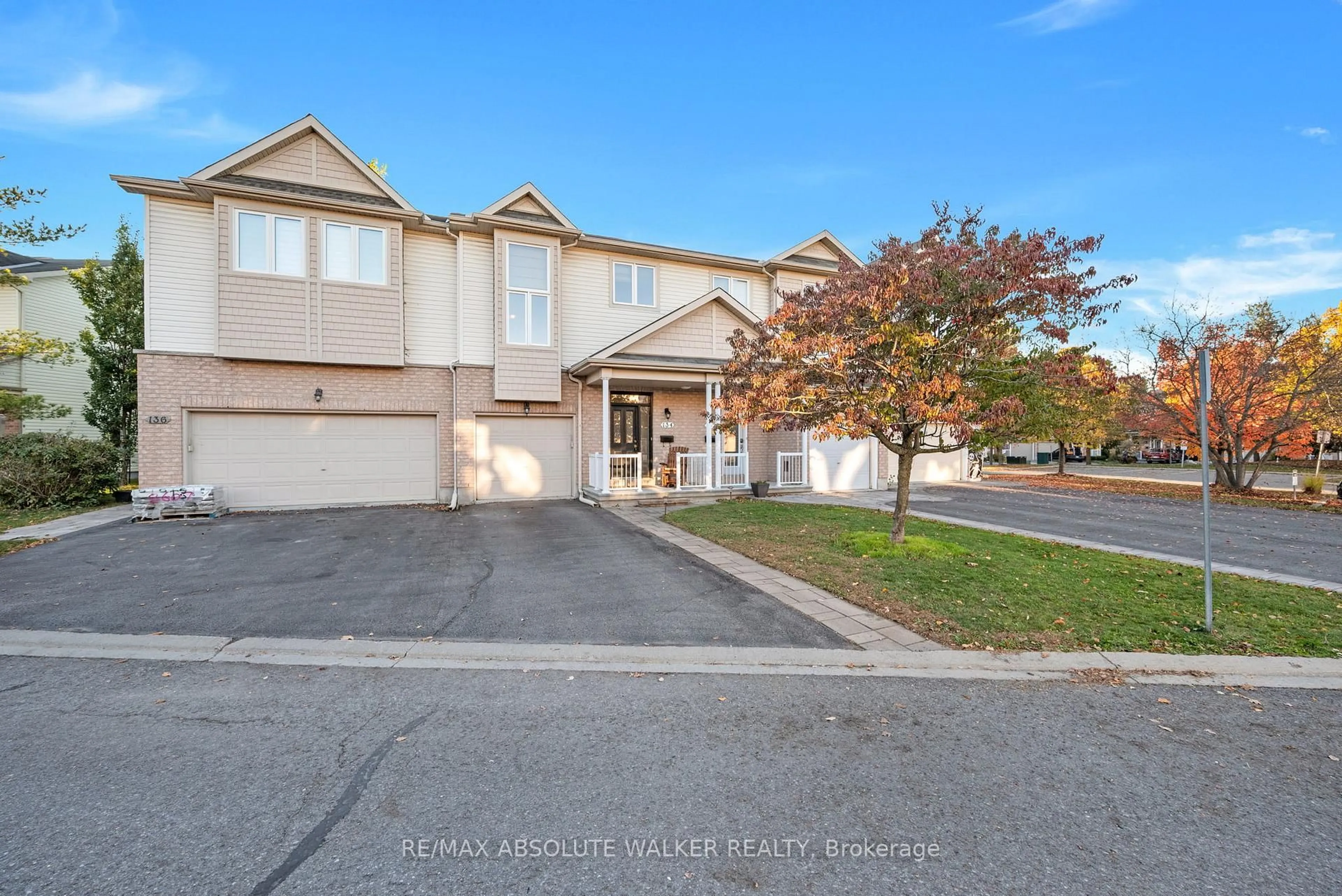 A pic from outside/outdoor area/front of a property/back of a property/a pic from drone, street for 134 Parkrose Private, Ottawa Ontario K4A 0N8