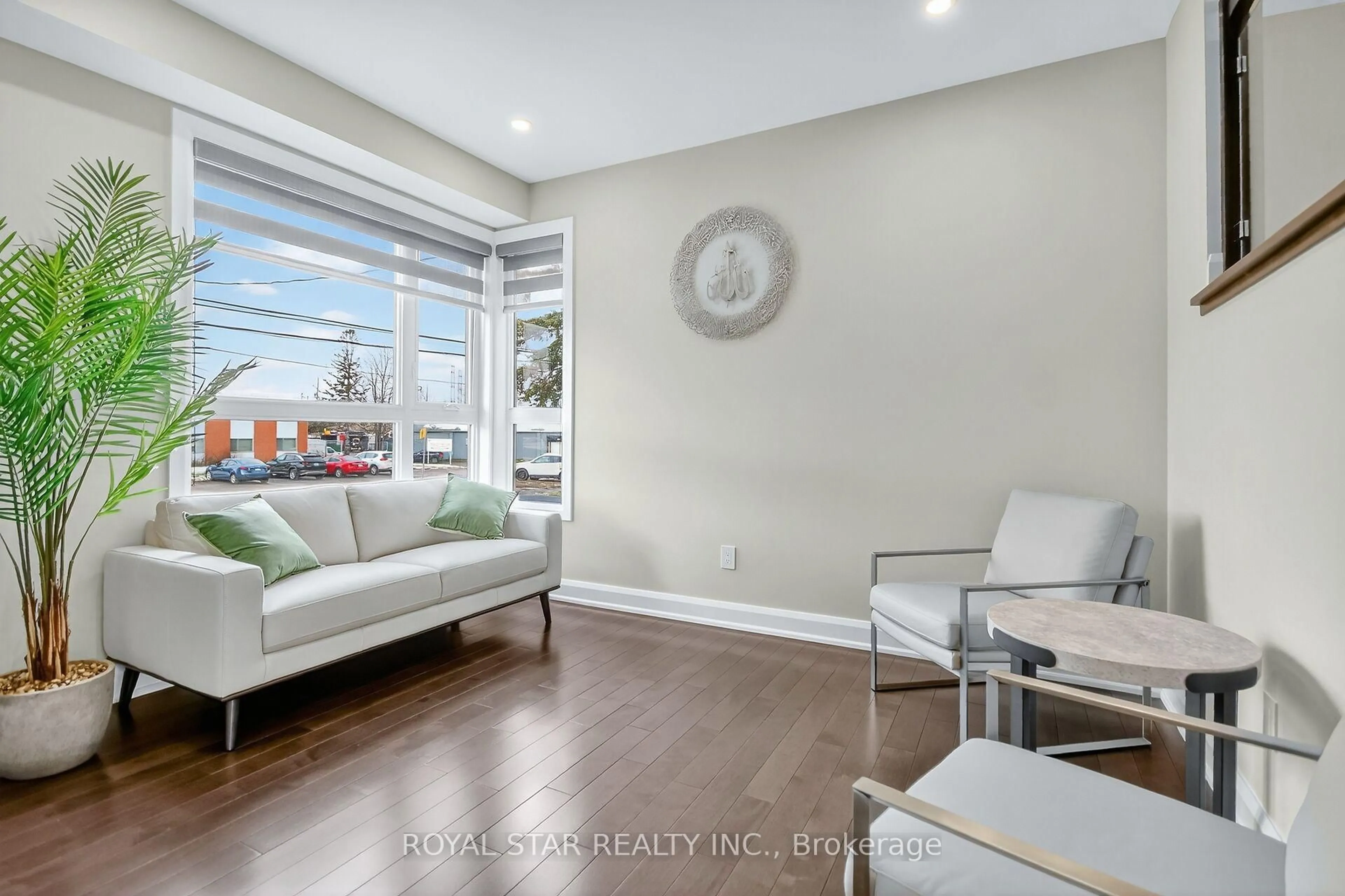 Living room with furniture, unknown for 17 Rideau Heights Dr, Ottawa Ontario K2E 7A7