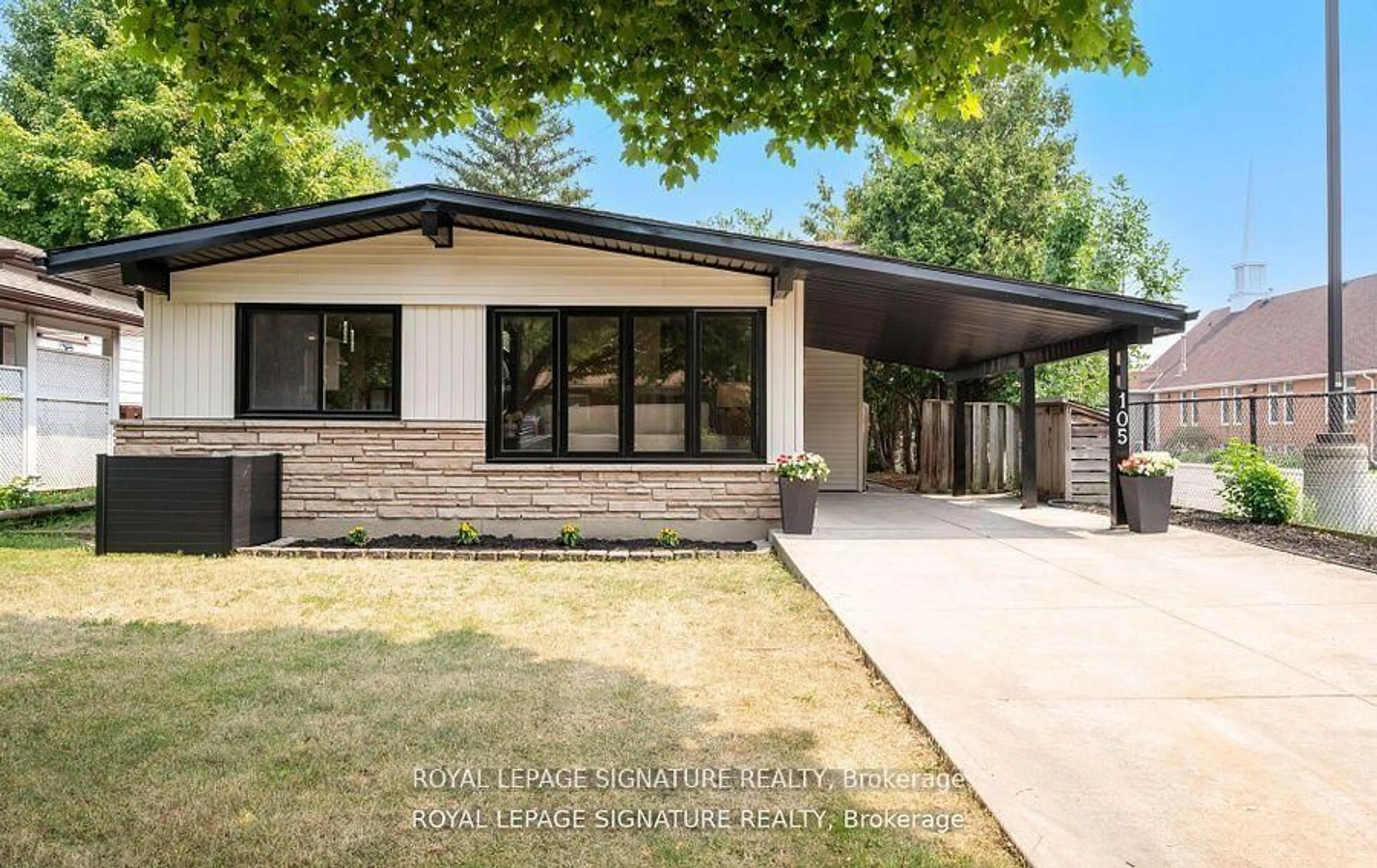 Home with brick exterior material, street for 105 Lilacside Dr, Hamilton Ontario L8V 2L8