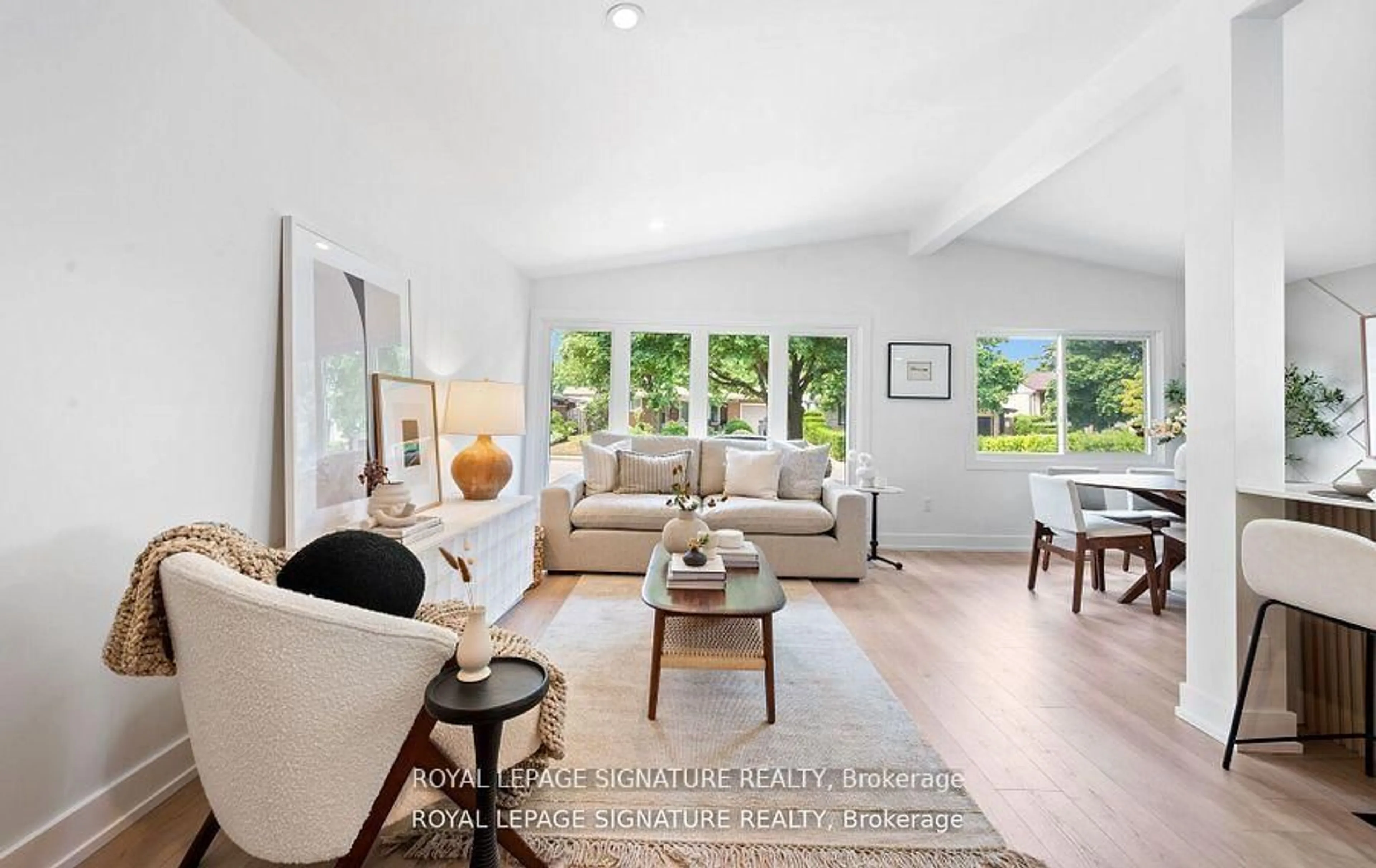 Living room with furniture, unknown for 105 Lilacside Dr, Hamilton Ontario L8V 2L8