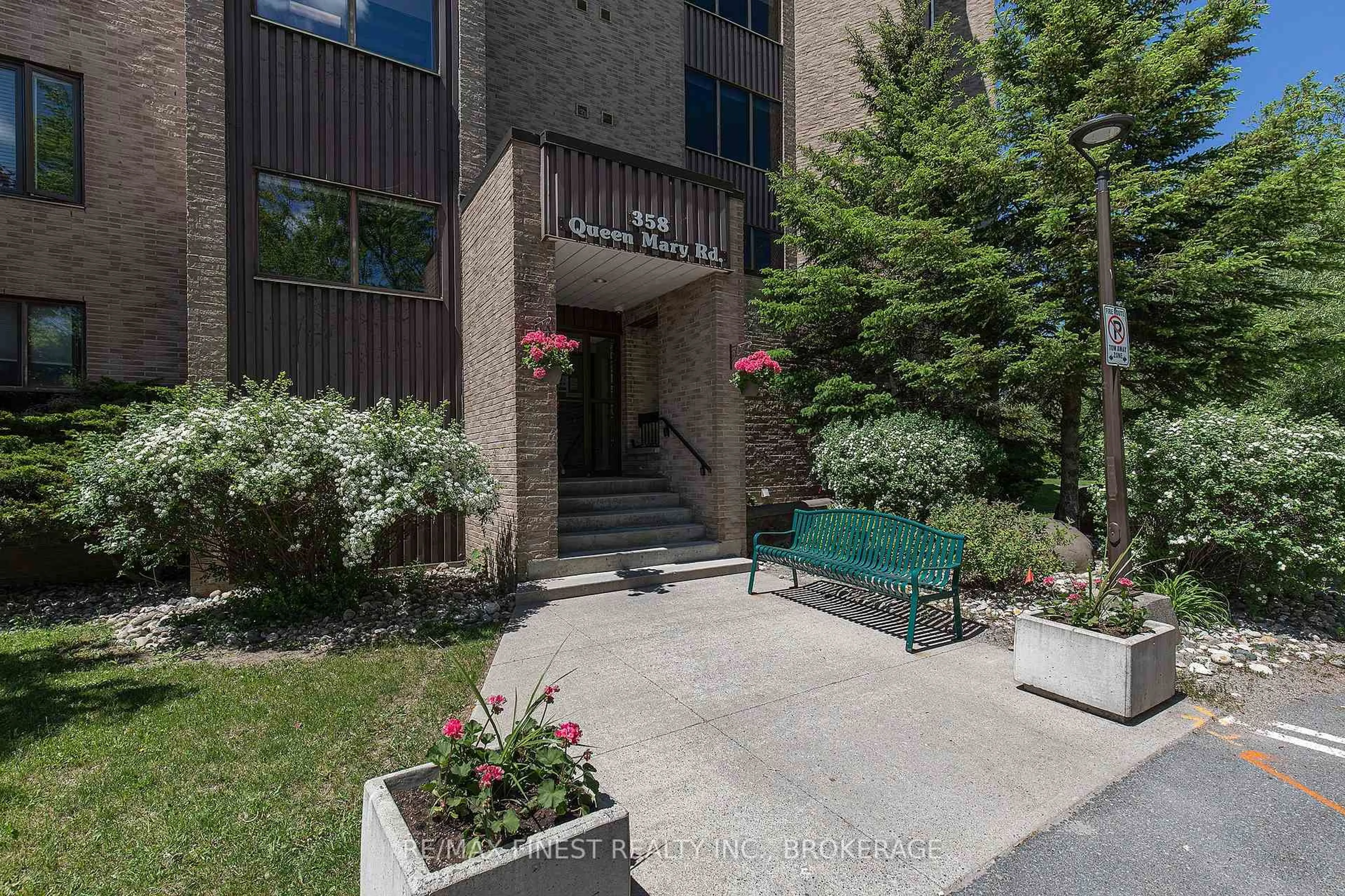 Patio, street for 358 Queen Mary Rd #605, Kingston Ontario K7M 7E8