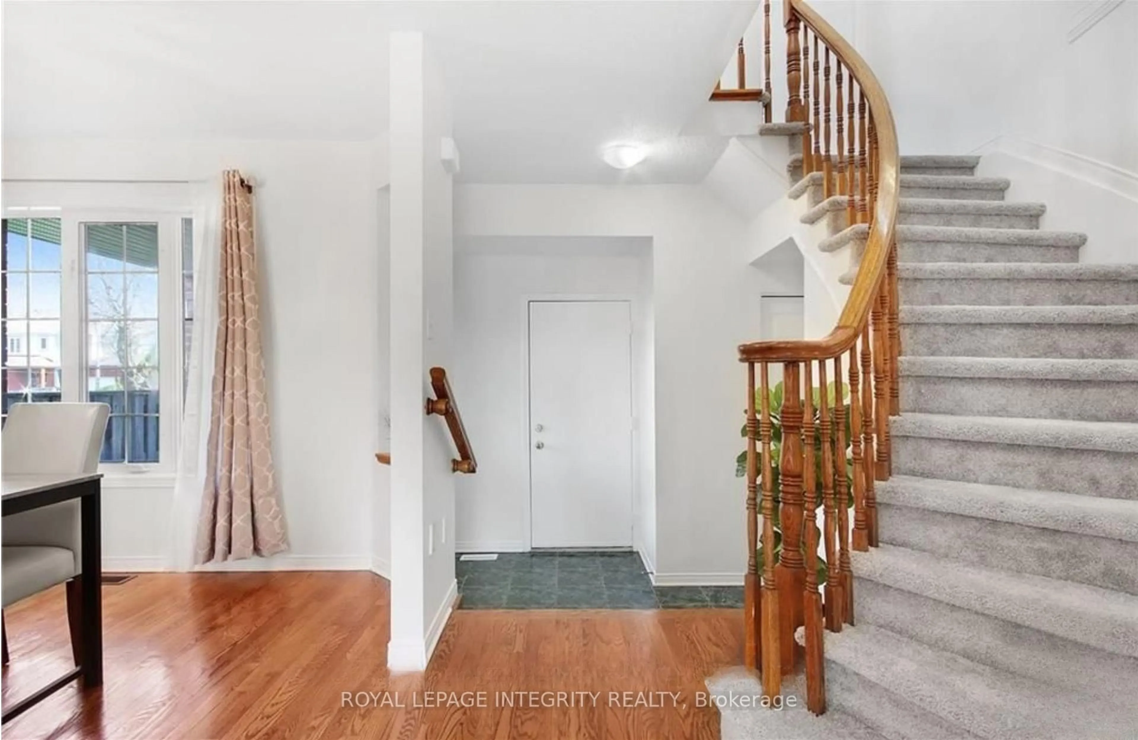 Unknown for 77 Daventry Cres, Ottawa Ontario K2J 4M8