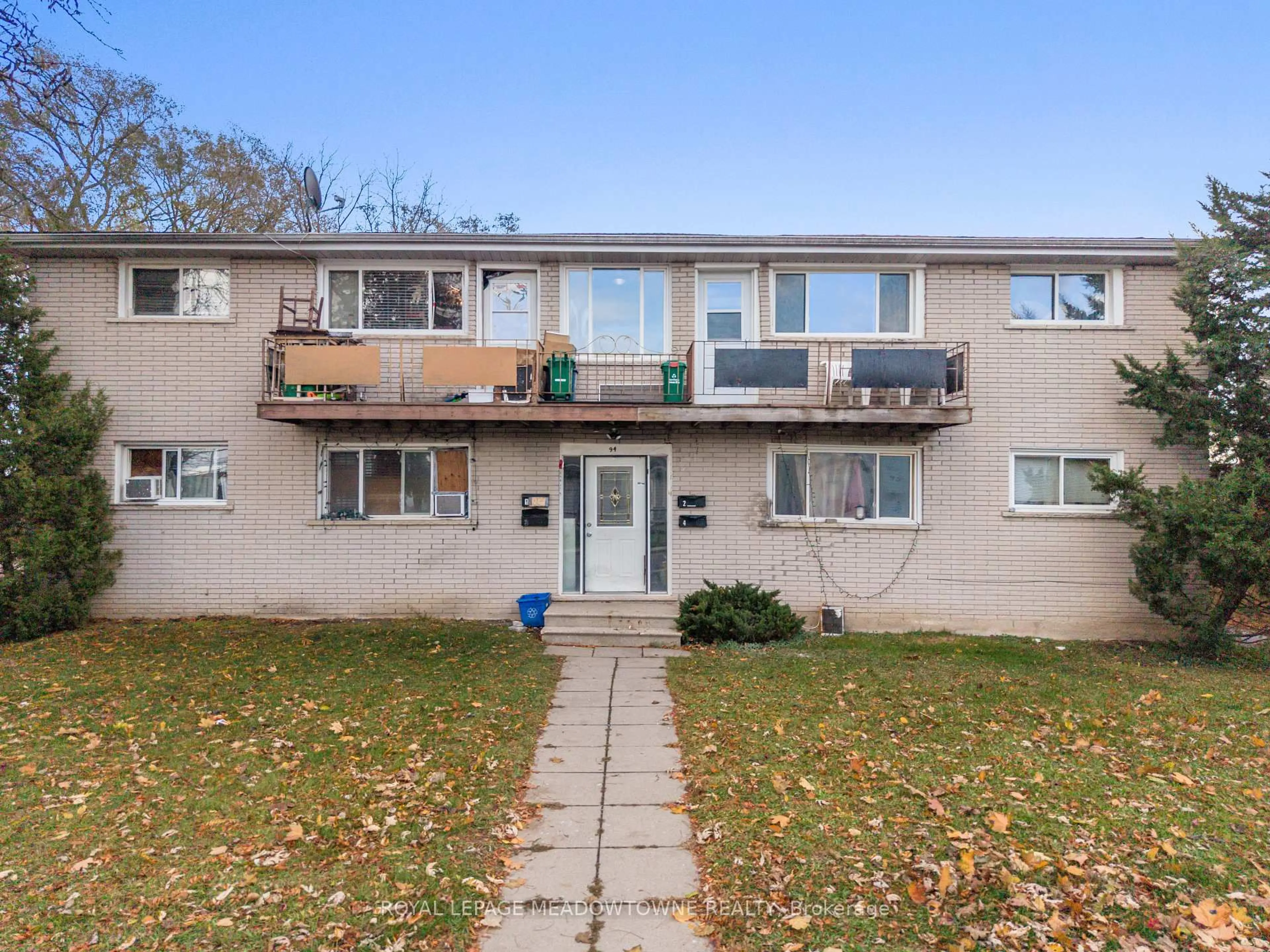 Unknown for 94 Sixth Ave, Brant Ontario N3S 1B2