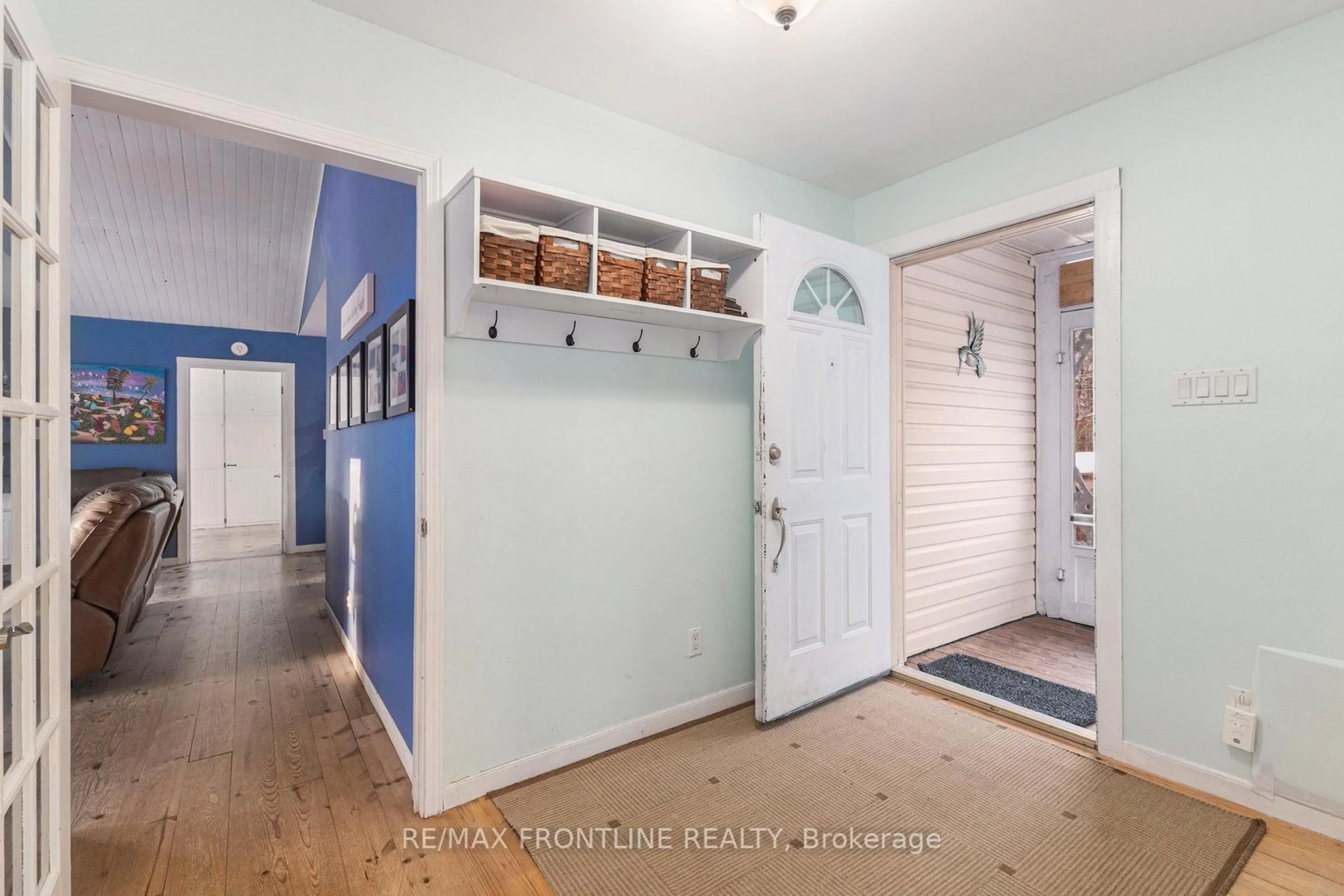 Indoor entryway for 242 Maberly Station Rd, Maberly Ontario K0H 2B0