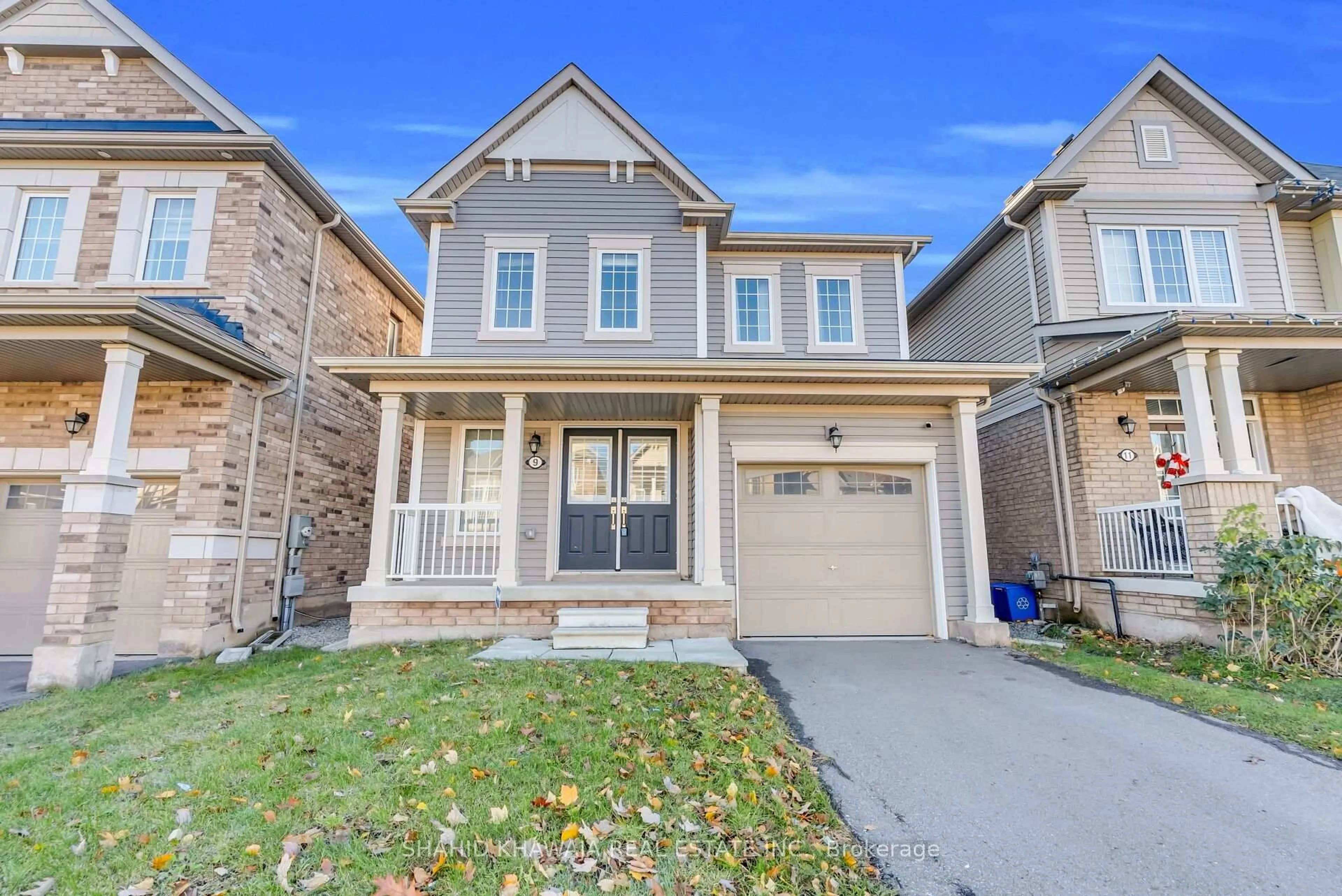 Home with brick exterior material, street for 9 Esther Cres, Thorold Ontario L3B 0E3