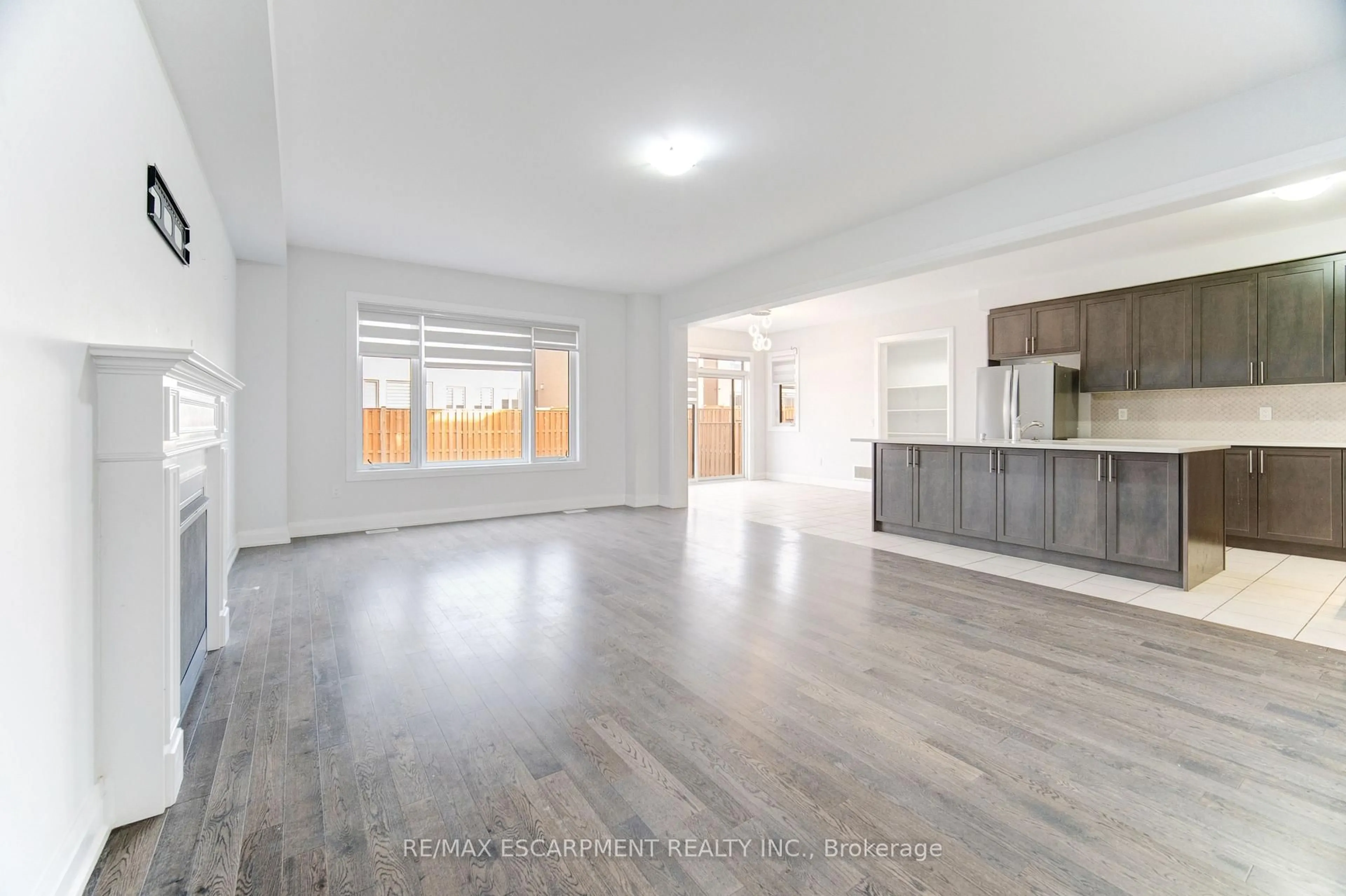 A pic of a room for 1095 Edinburgh Dr, Woodstock Ontario N4T 0M6