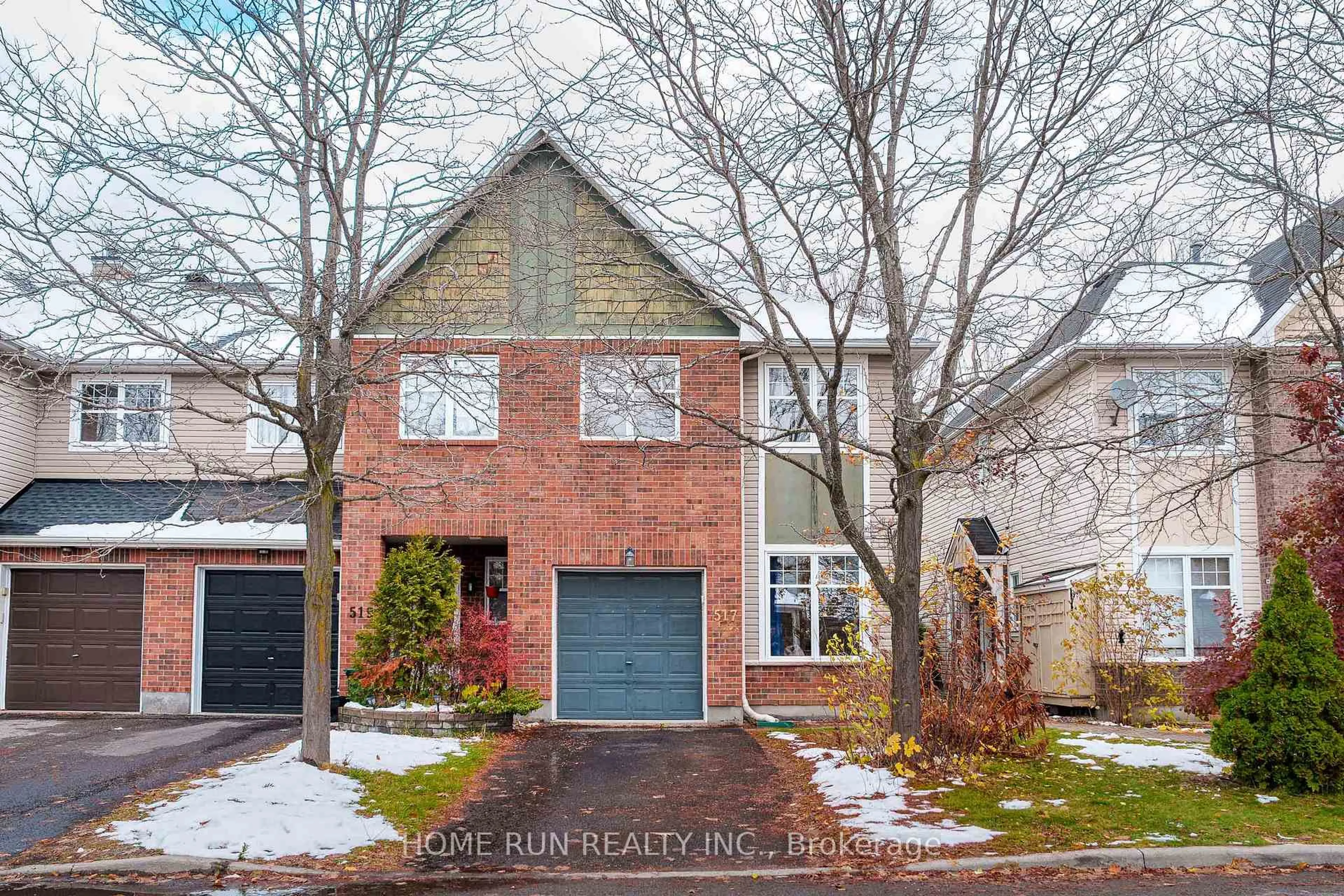 Home with brick exterior material, street for 517 Devonwood Circ, Ottawa Ontario K1T 4E4