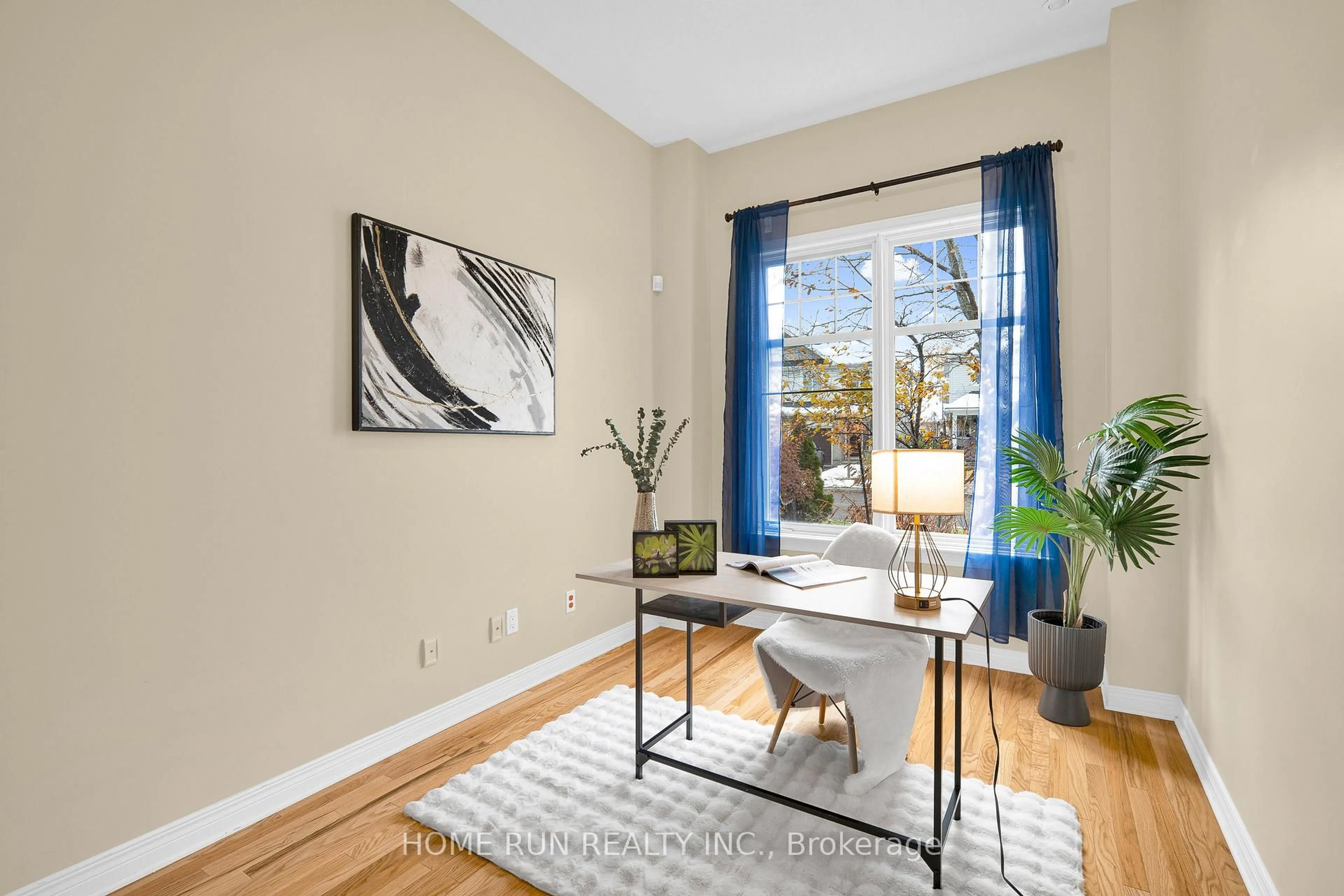 Unknown for 517 Devonwood Circ, Ottawa Ontario K1T 4E4