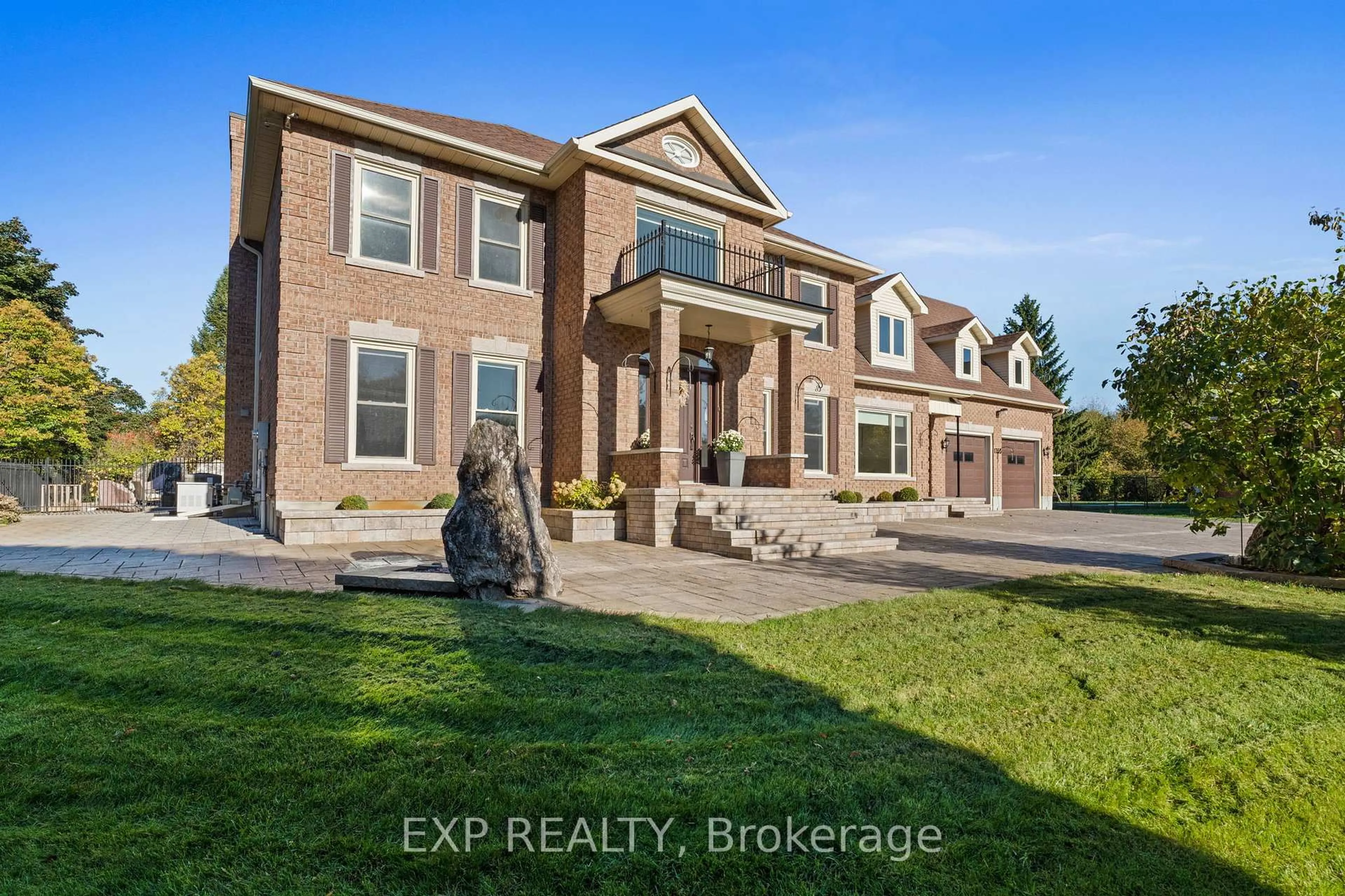 Home with brick exterior material, unknown for 1353 Pelkey Crt, Manotick Ontario K4M 1K8