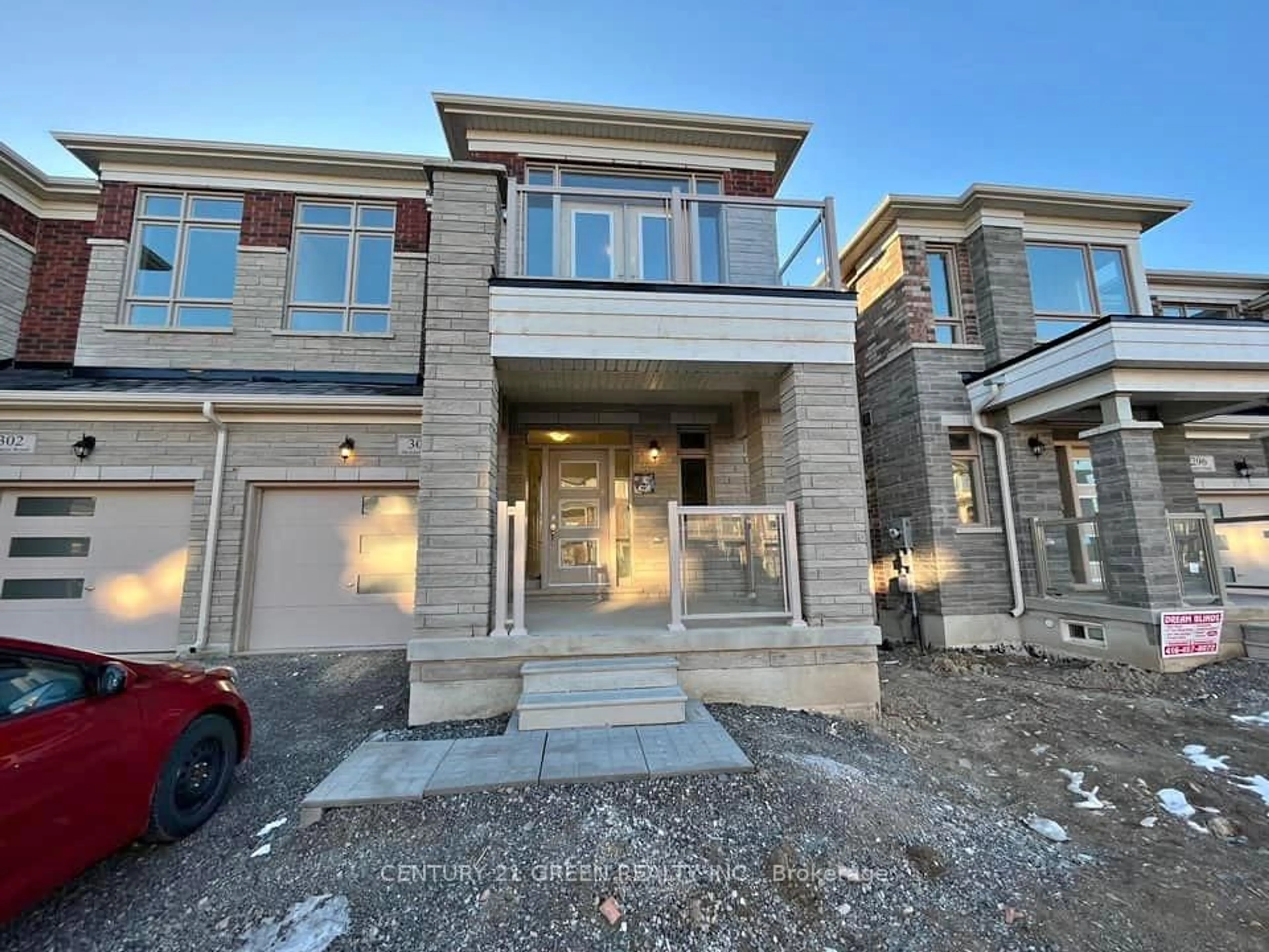 Unknown for 300 Skinner Rd, Hamilton Ontario L8B 1X2