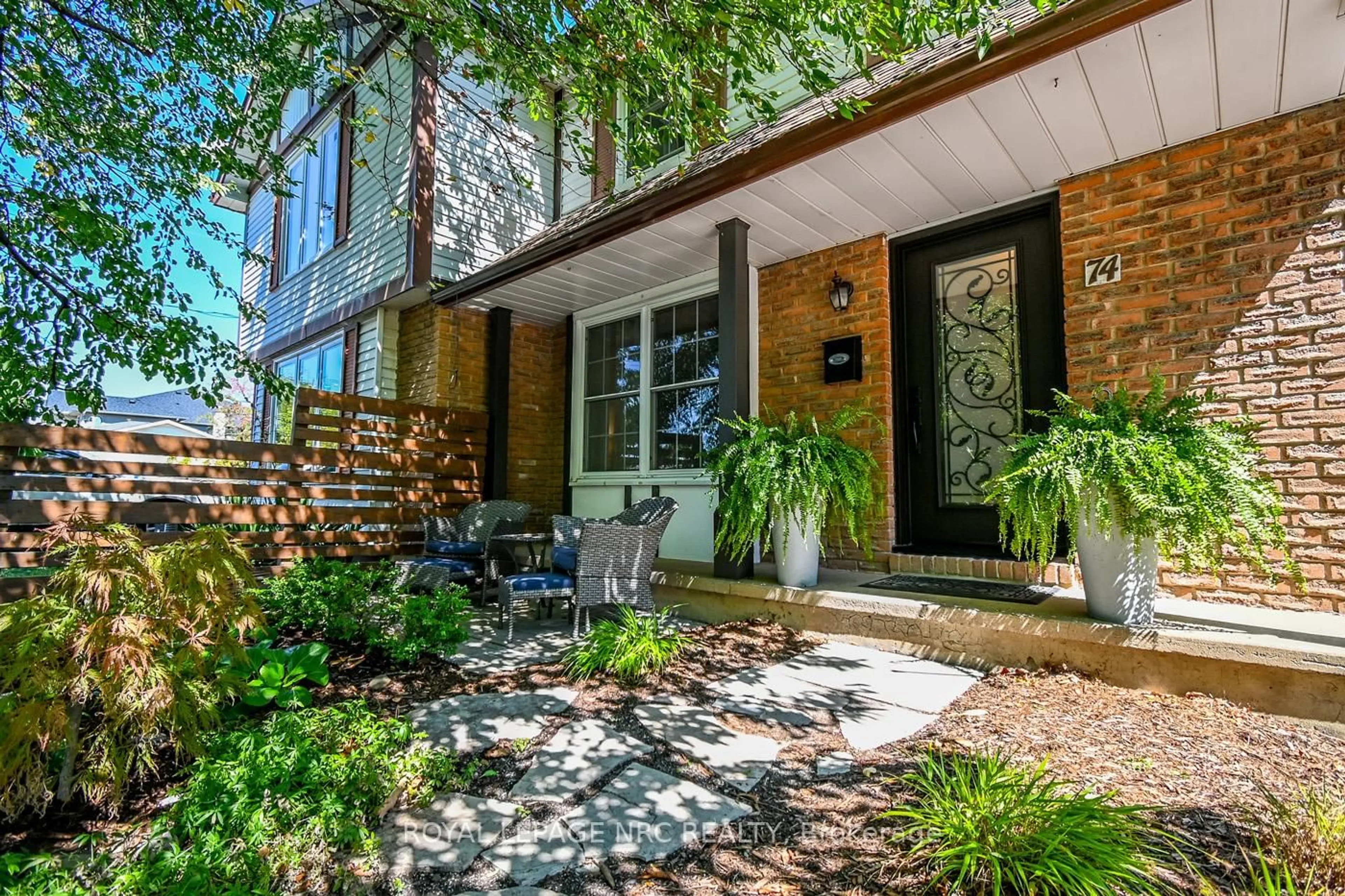 Unknown for 74 Meredith Dr, St. Catharines Ontario L2M 6R6