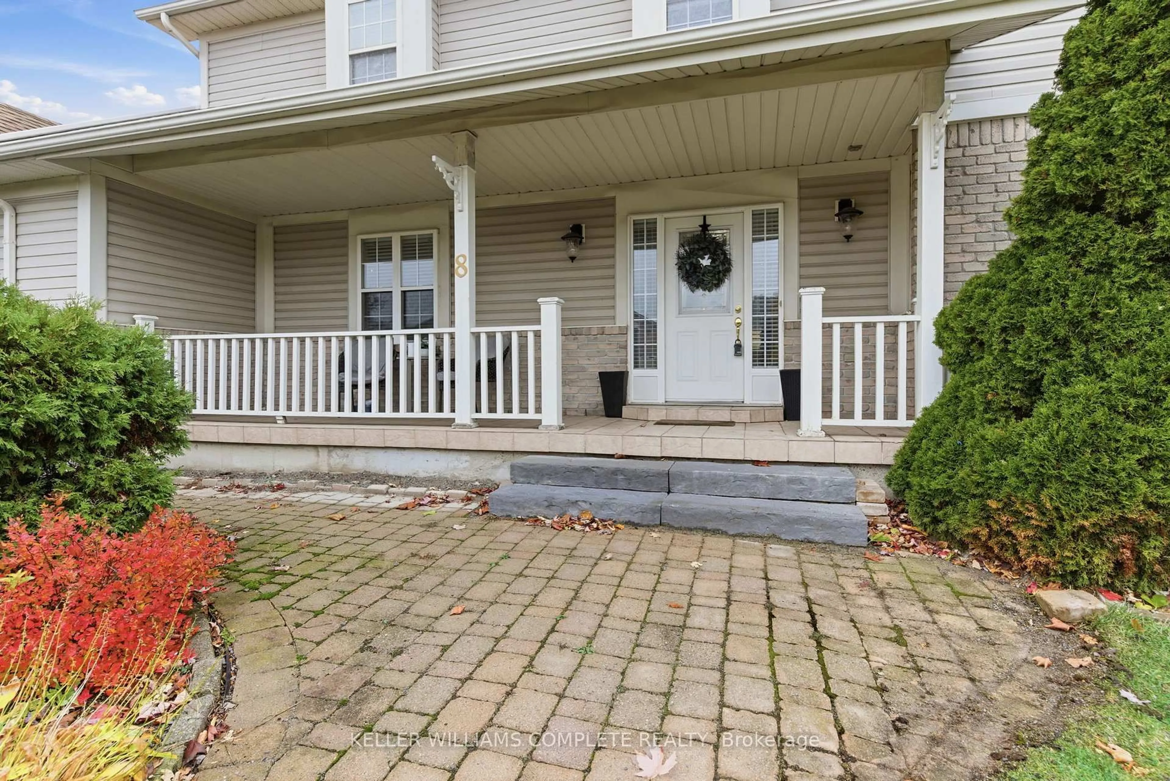 Unknown for 8 Sidney Cres, Hamilton Ontario L8J 3W1