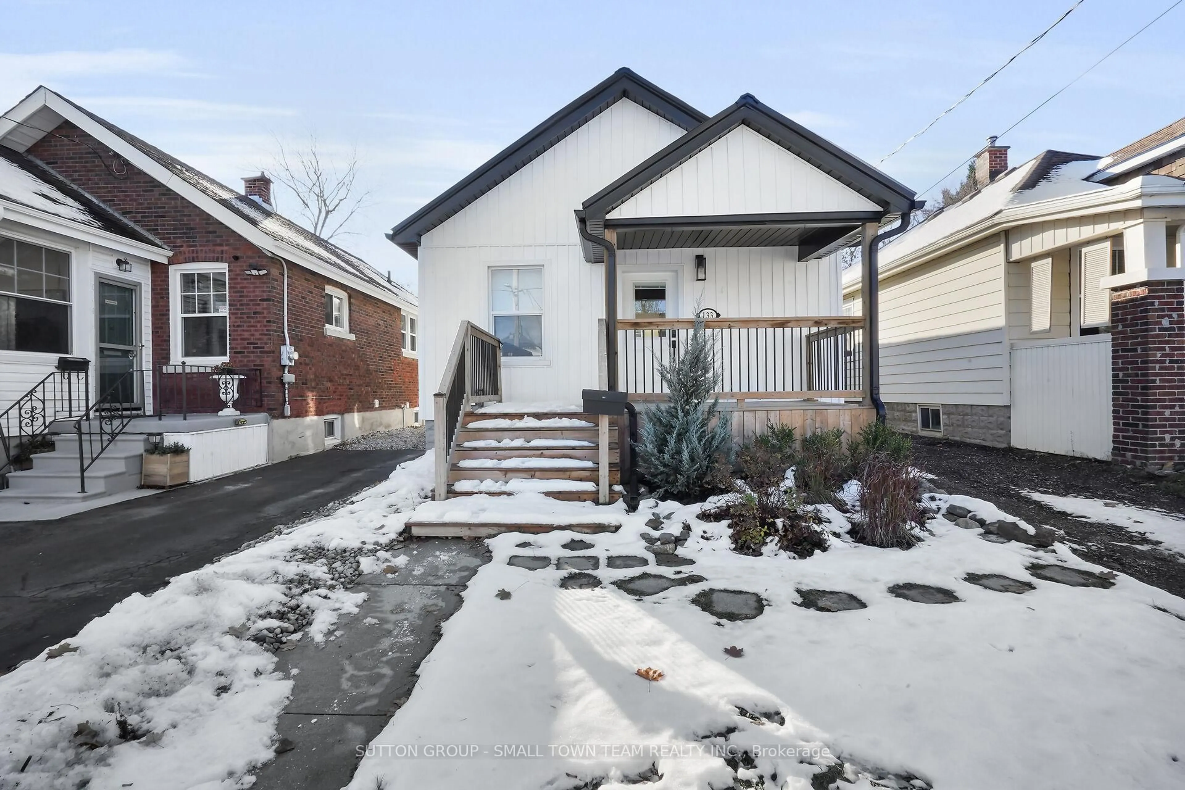 Unknown for 133 Emery St, London South Ontario N6C 2C9