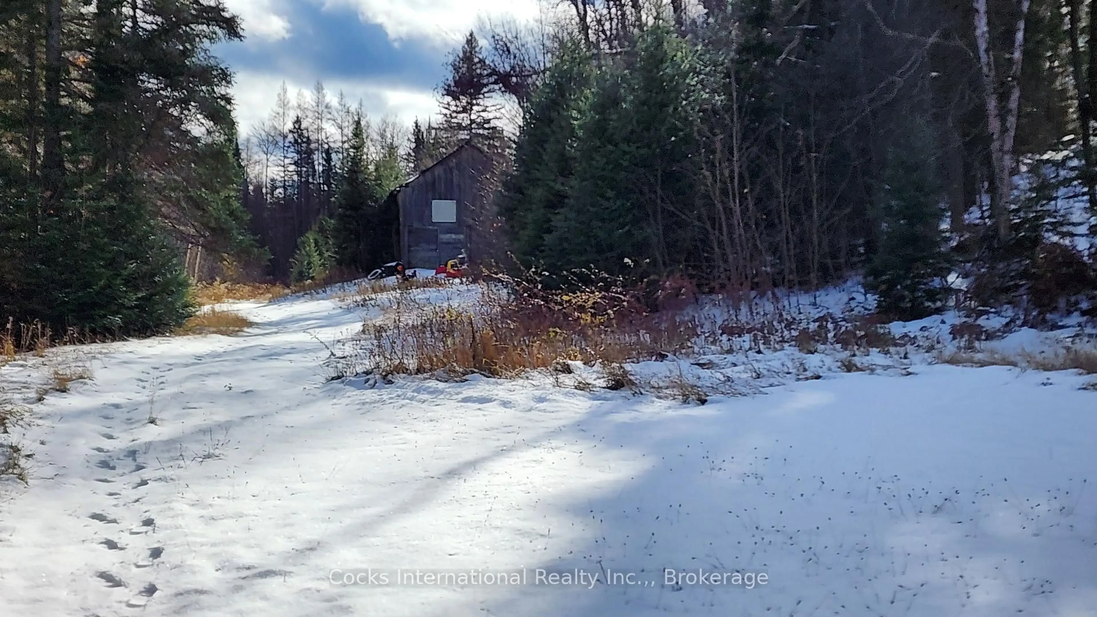 Shed for 44 Expressway Rd, Perry Ontario P0A 1J0