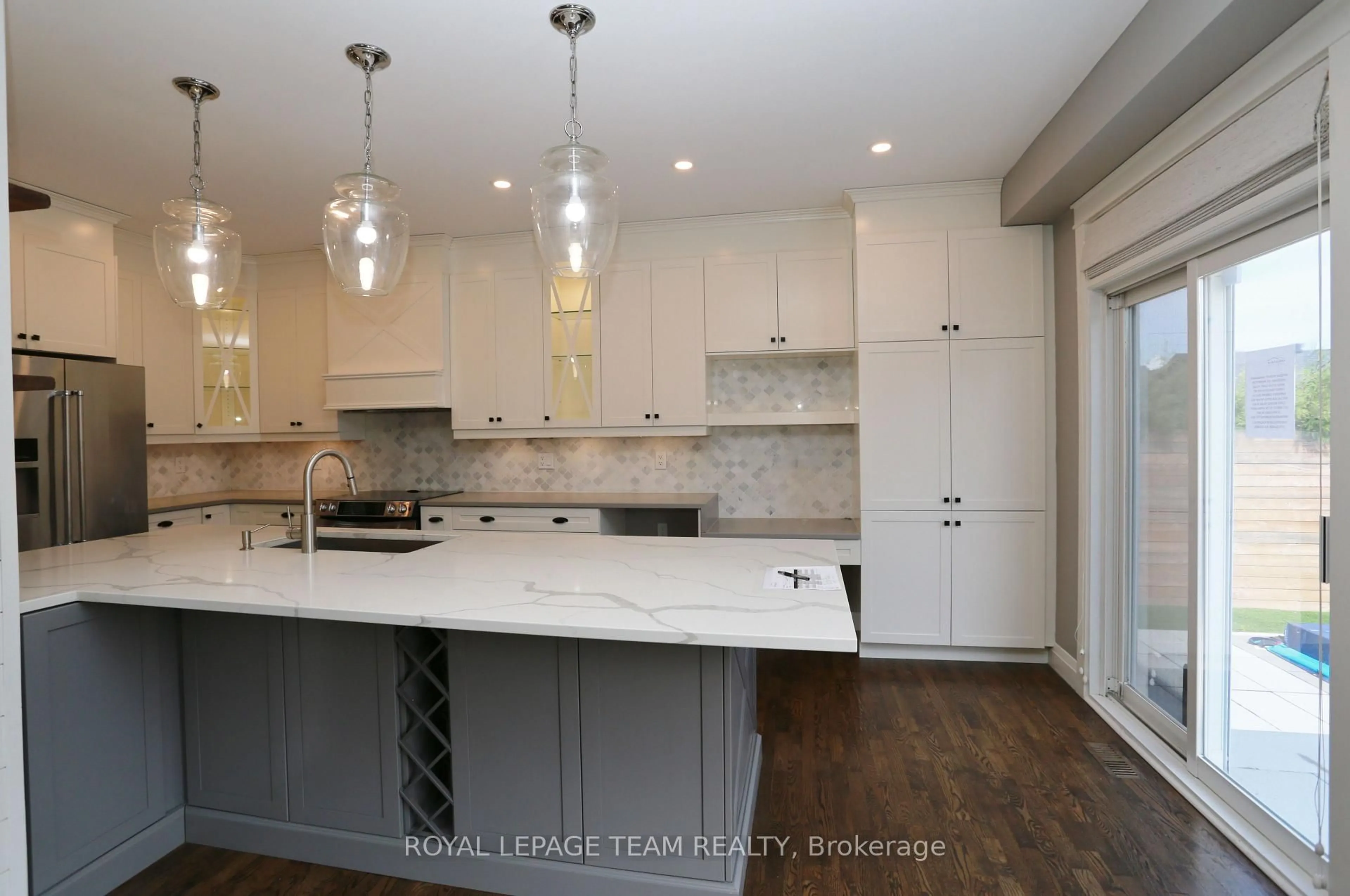 Open concept kitchen, ceramic/tile floor for 78 Friendly Cres, Stittsville Ontario K2S 2B5