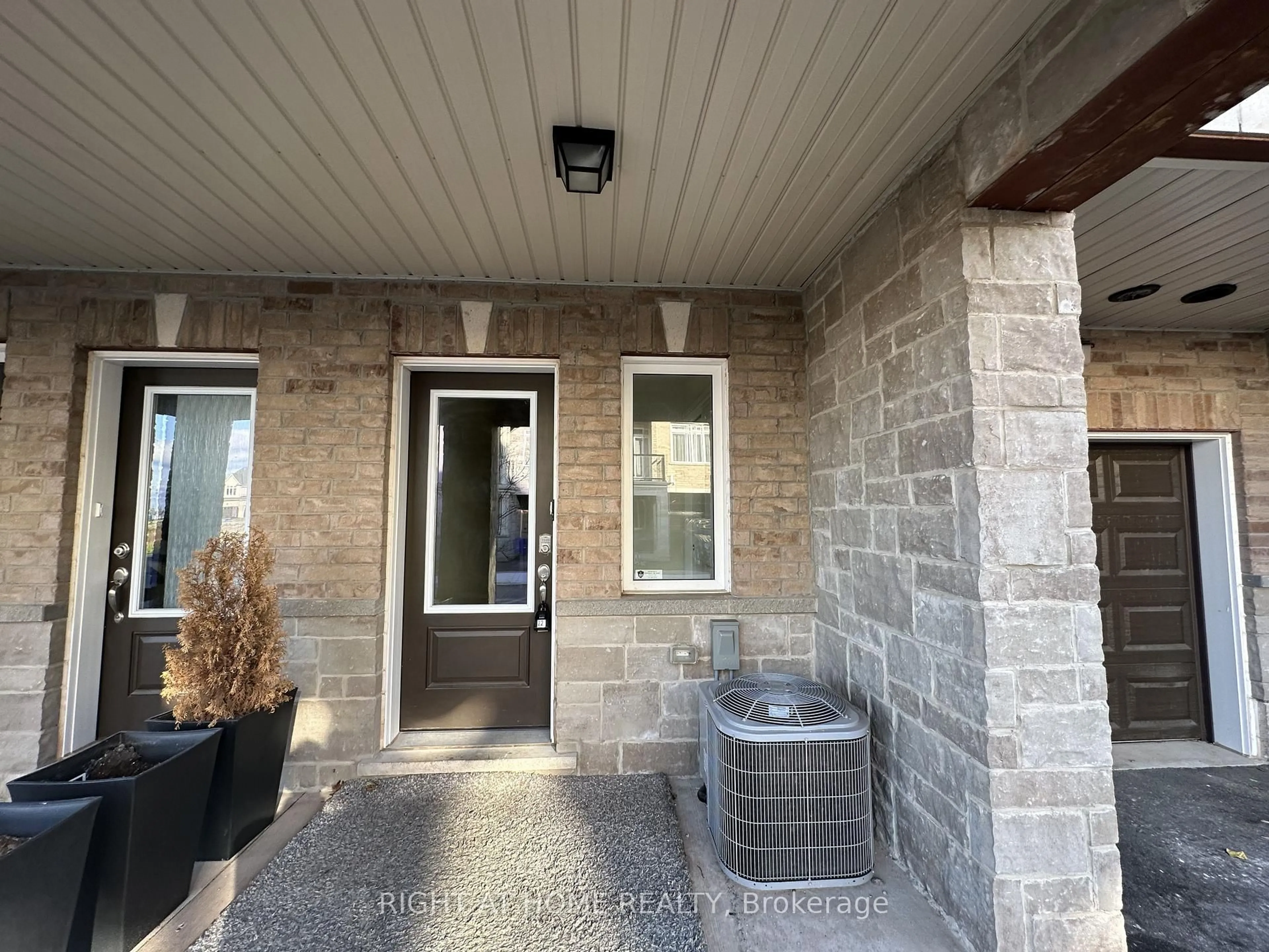 Unknown for 40 Zinfandel Dr #22, Hamilton Ontario L8E 0L1