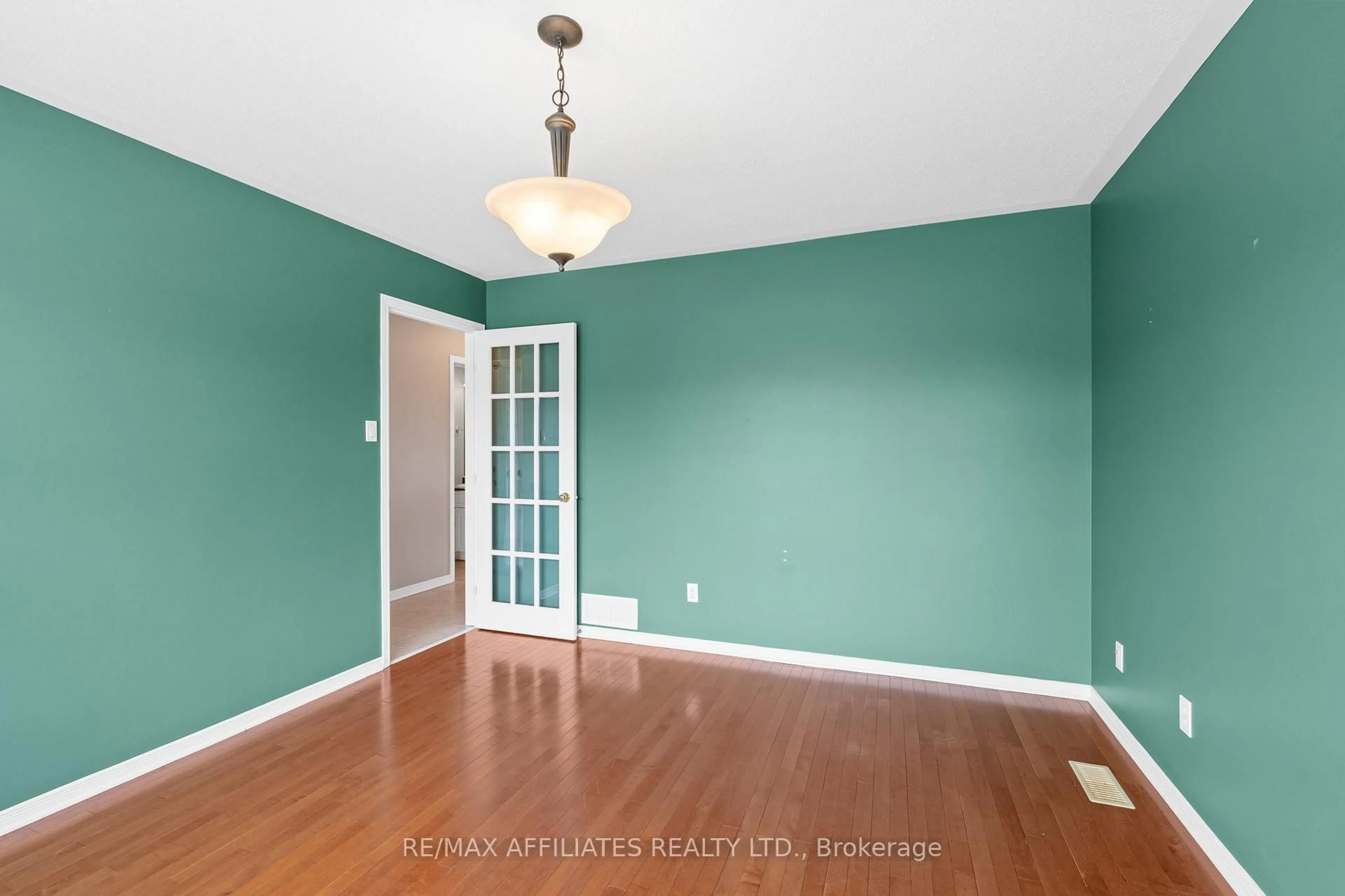 Unknown for 54 Dr Gordon Cres, North Grenville Ontario K0G 1J0