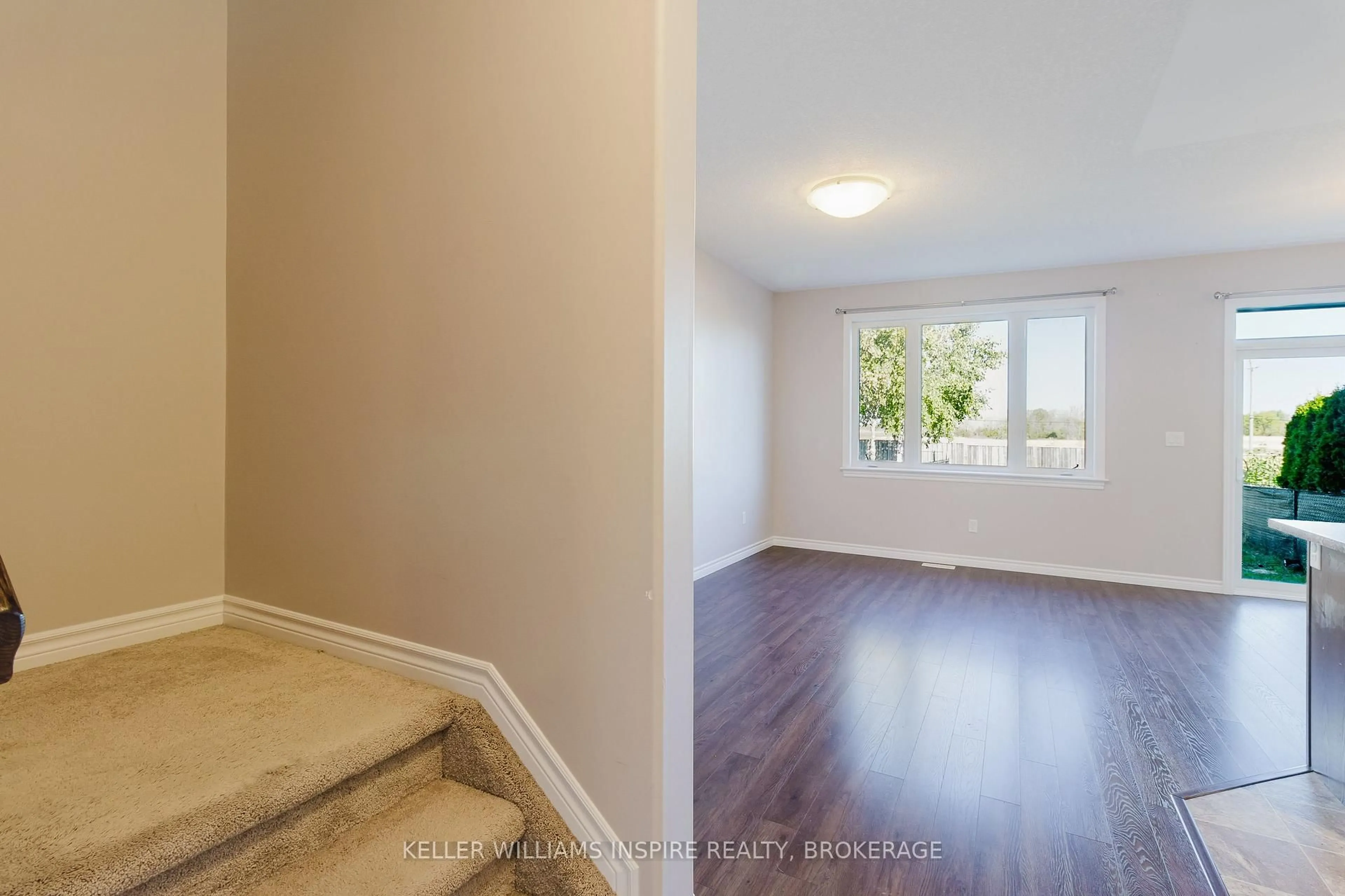 A pic of a room for 131 Simurda Crt, Loyalist Ontario K7M 1Y7