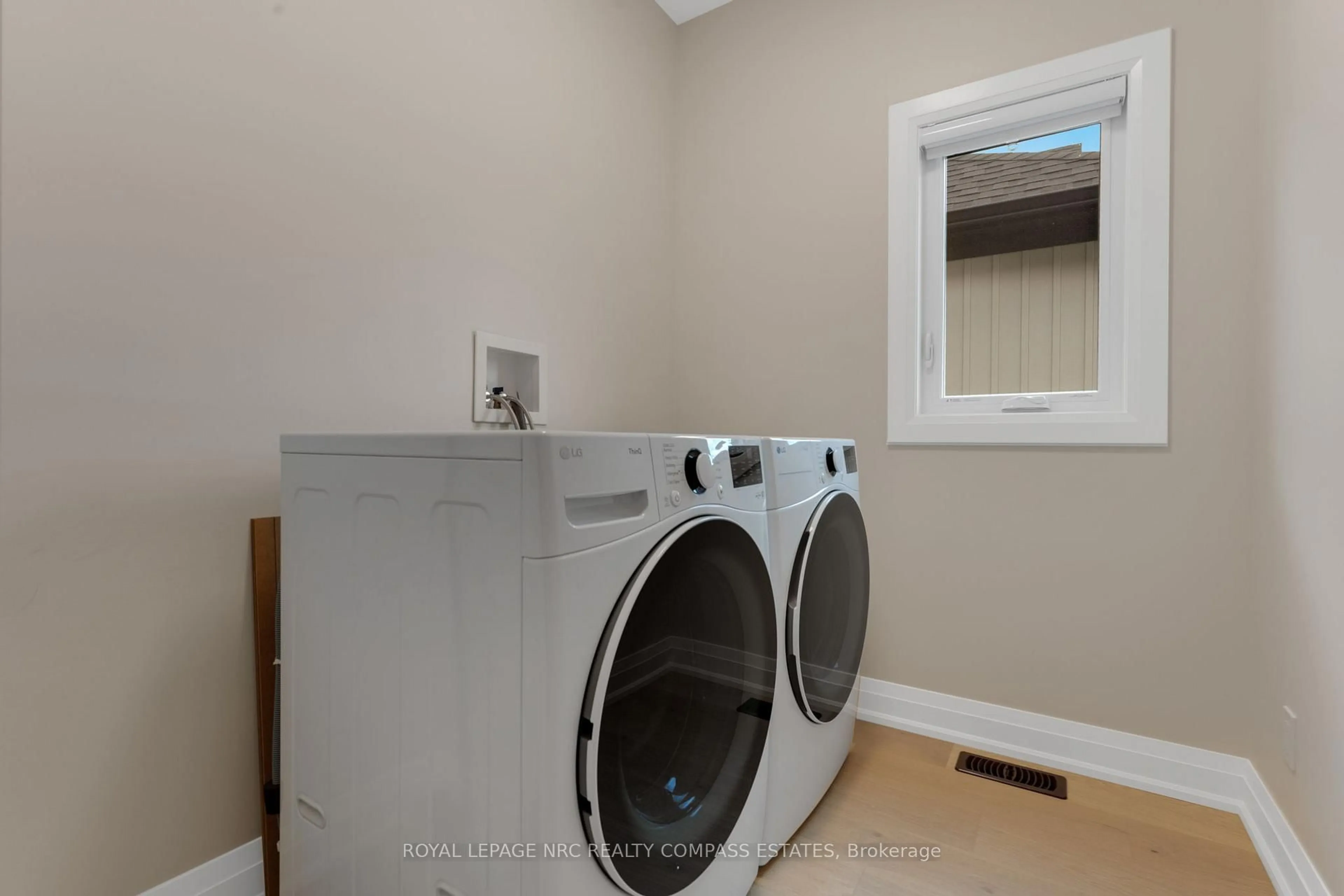 Laundry room for 85 HOMESTEAD Dr, Niagara-on-the-Lake Ontario L0S 1T0