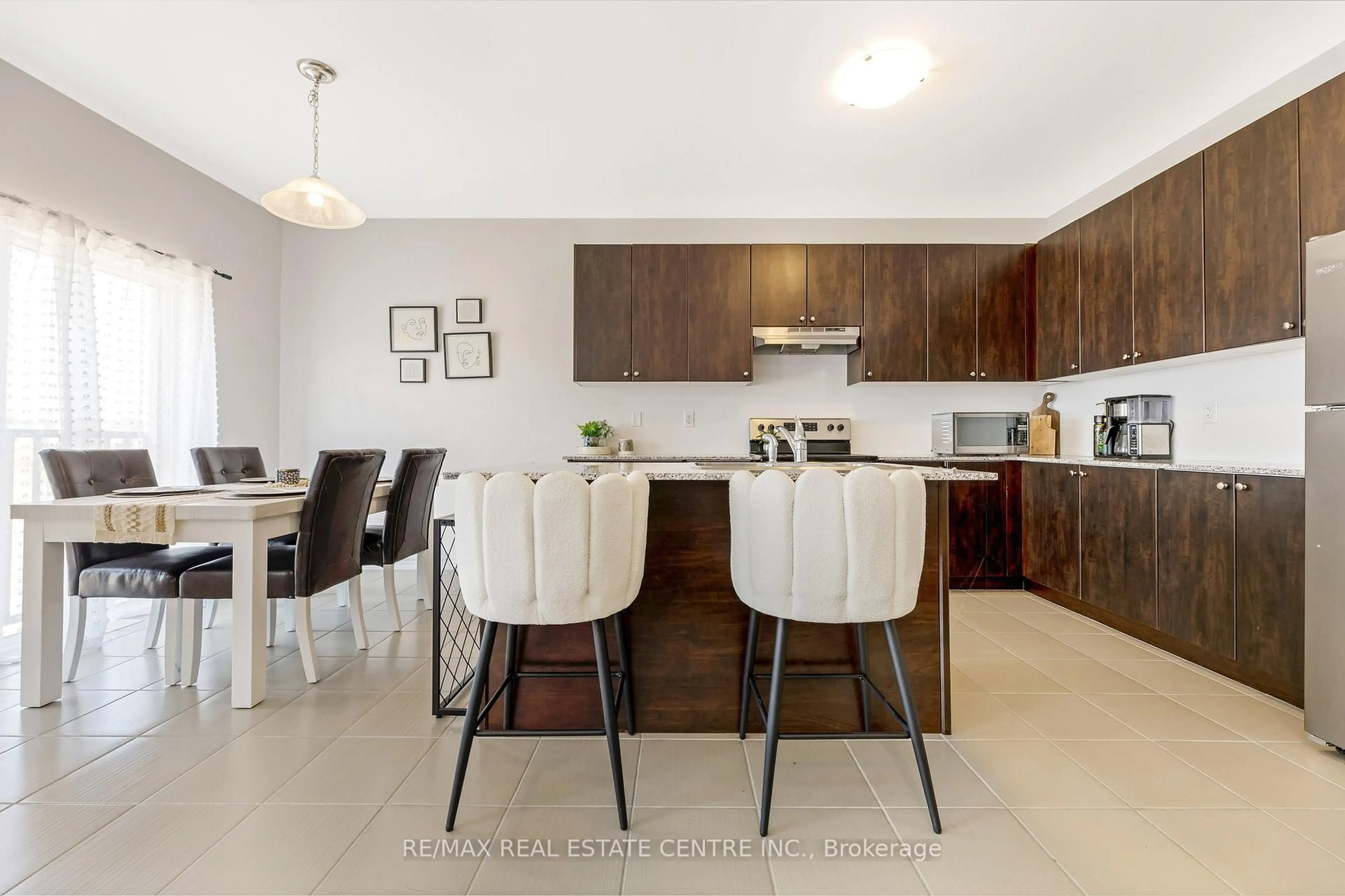 Open concept kitchen, ceramic/tile floor for 322 Russell St, Southgate Ontario N0C 1B0