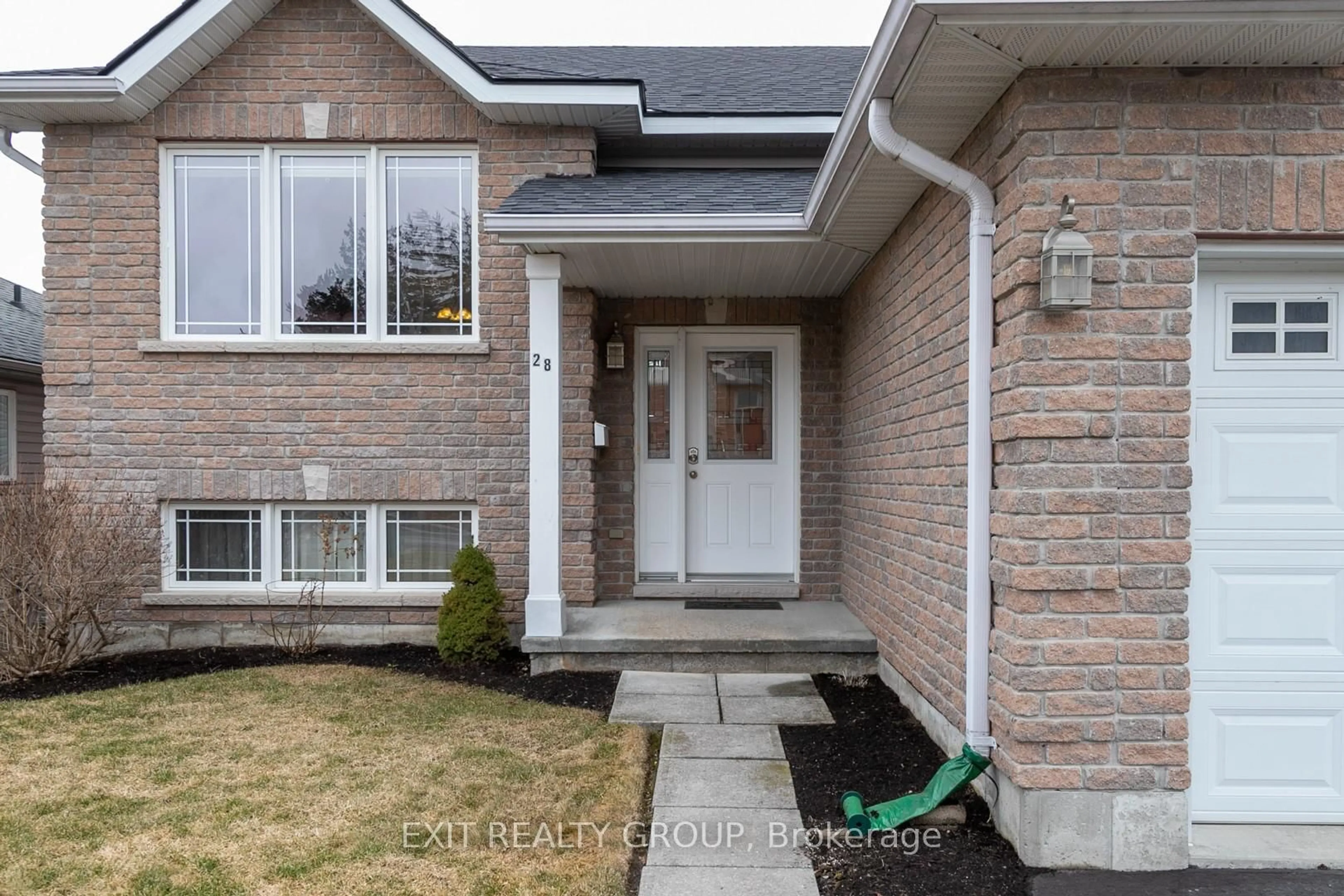 Home with brick exterior material, street for 28 Kyle Crt, Hastings Ontario K0K 2C0