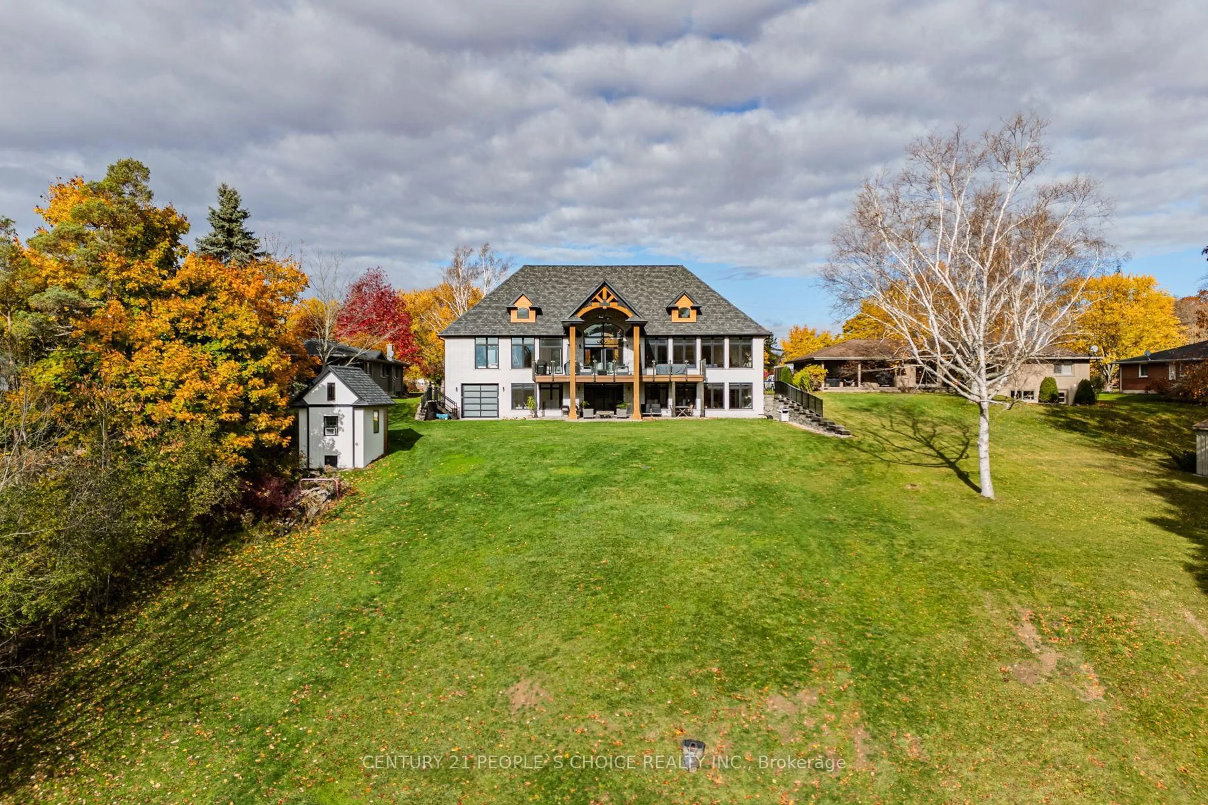 A pic from outside/outdoor area/front of a property/back of a property/a pic from drone, water/lake/river/ocean view for 32 Sunninghill Dr, Norfolk Ontario N0A 1N6