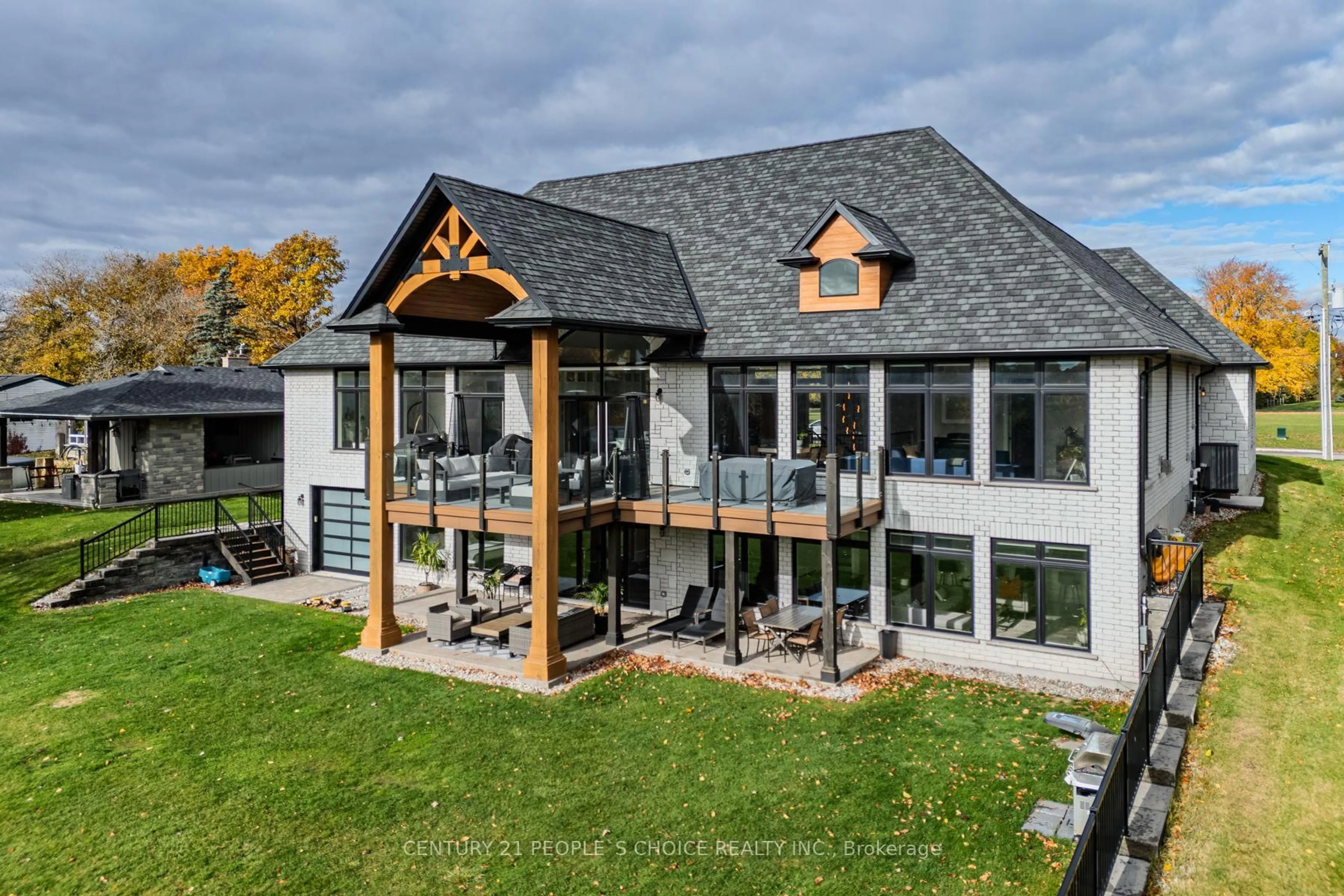 A pic from outside/outdoor area/front of a property/back of a property/a pic from drone, mountain view for 32 Sunninghill Dr, Norfolk Ontario N0A 1N6