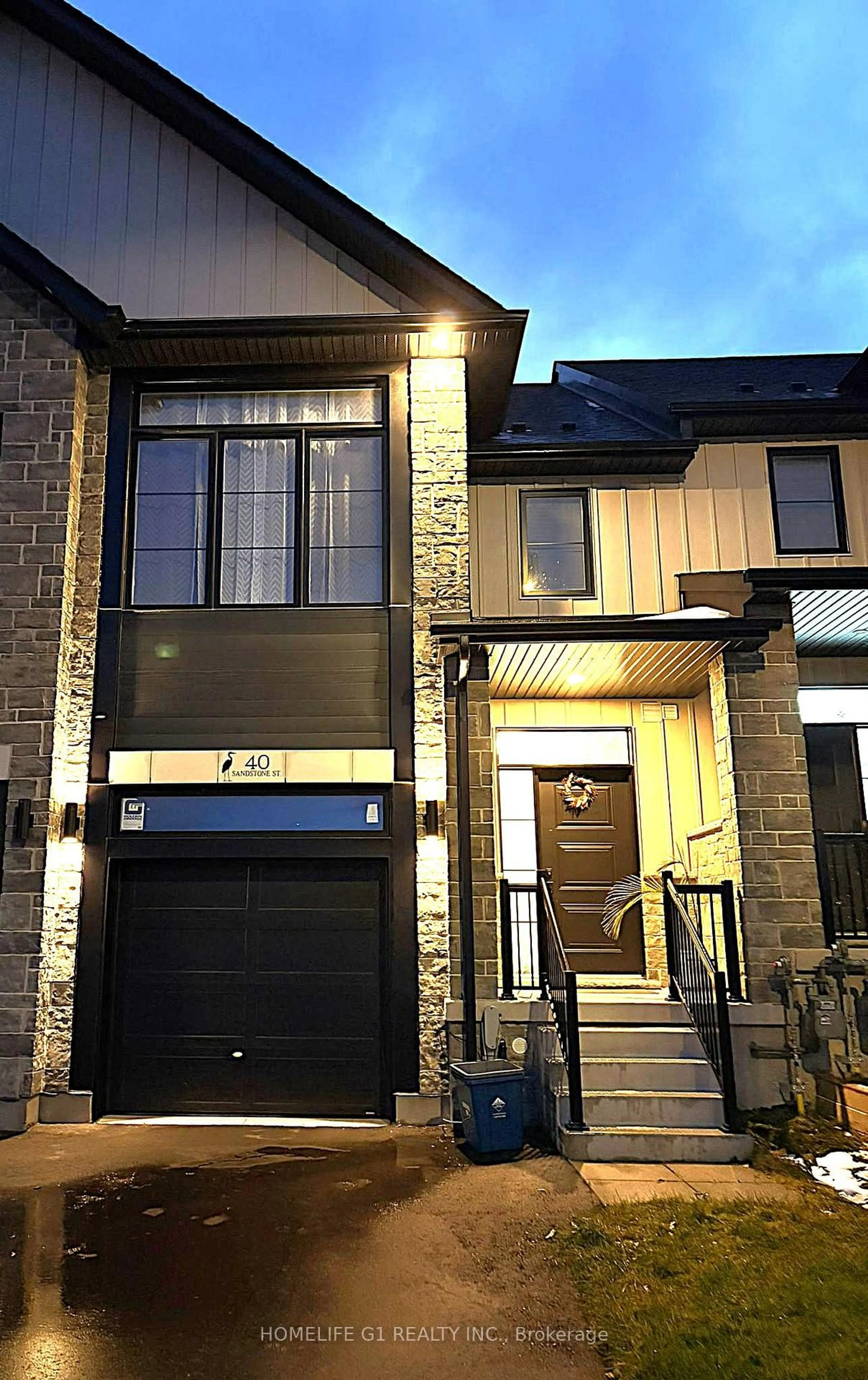 Home with brick exterior material, street for 40 Sandstone St, Cambridge Ontario N1S 0E5