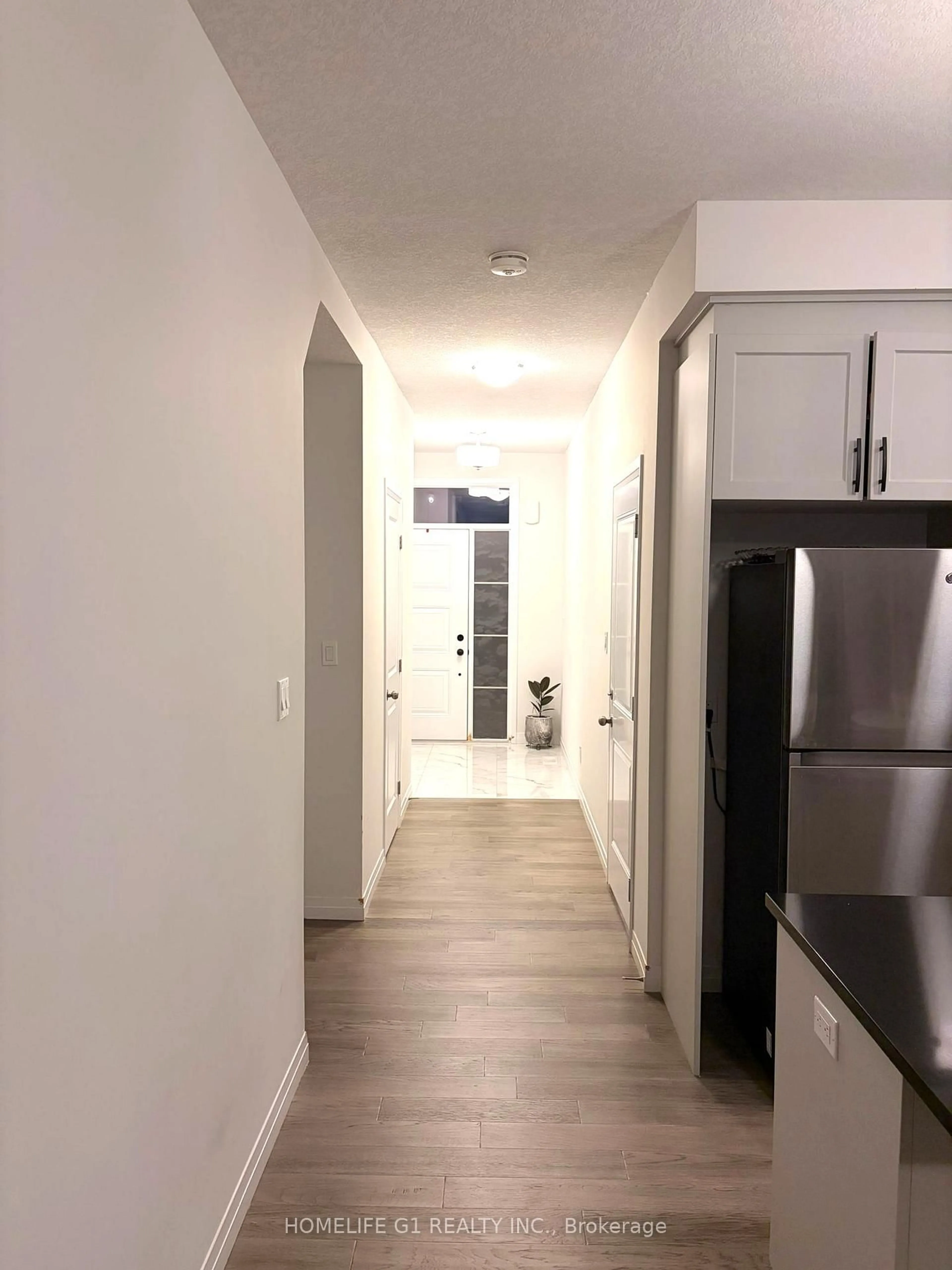 Unknown for 40 Sandstone St, Cambridge Ontario N1S 0E5