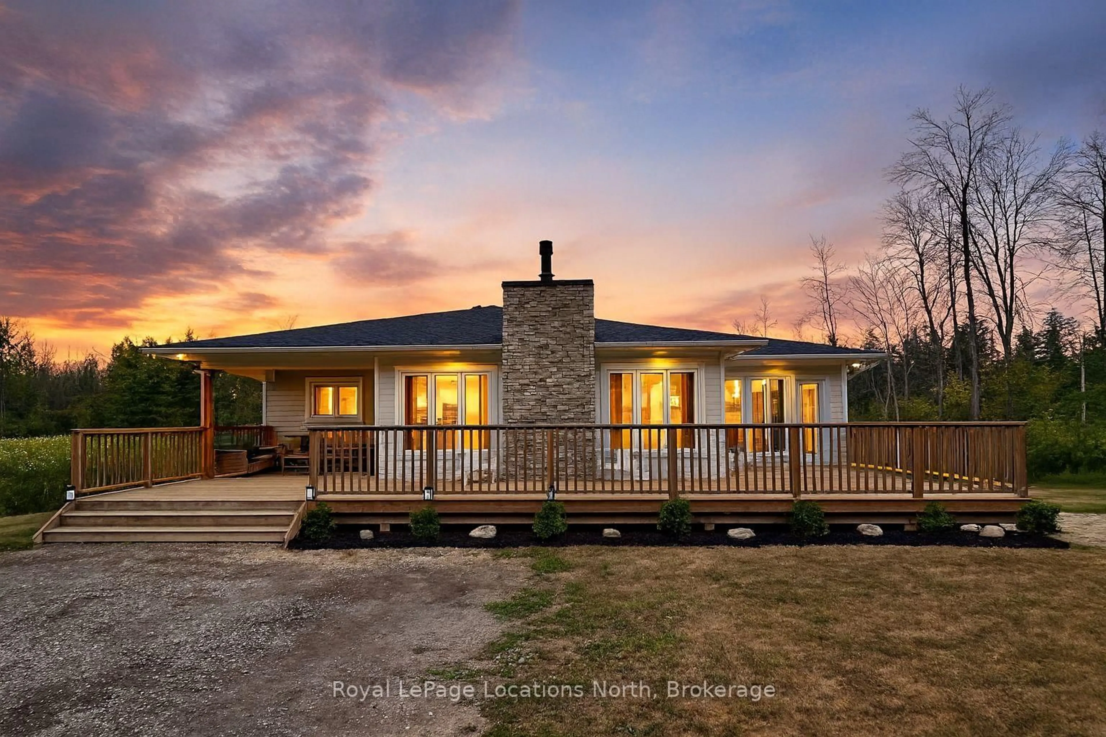 A pic from outside/outdoor area/front of a property/back of a property/a pic from drone, building for 141 Old Highway 26, Meaford Ontario N4L 1W7