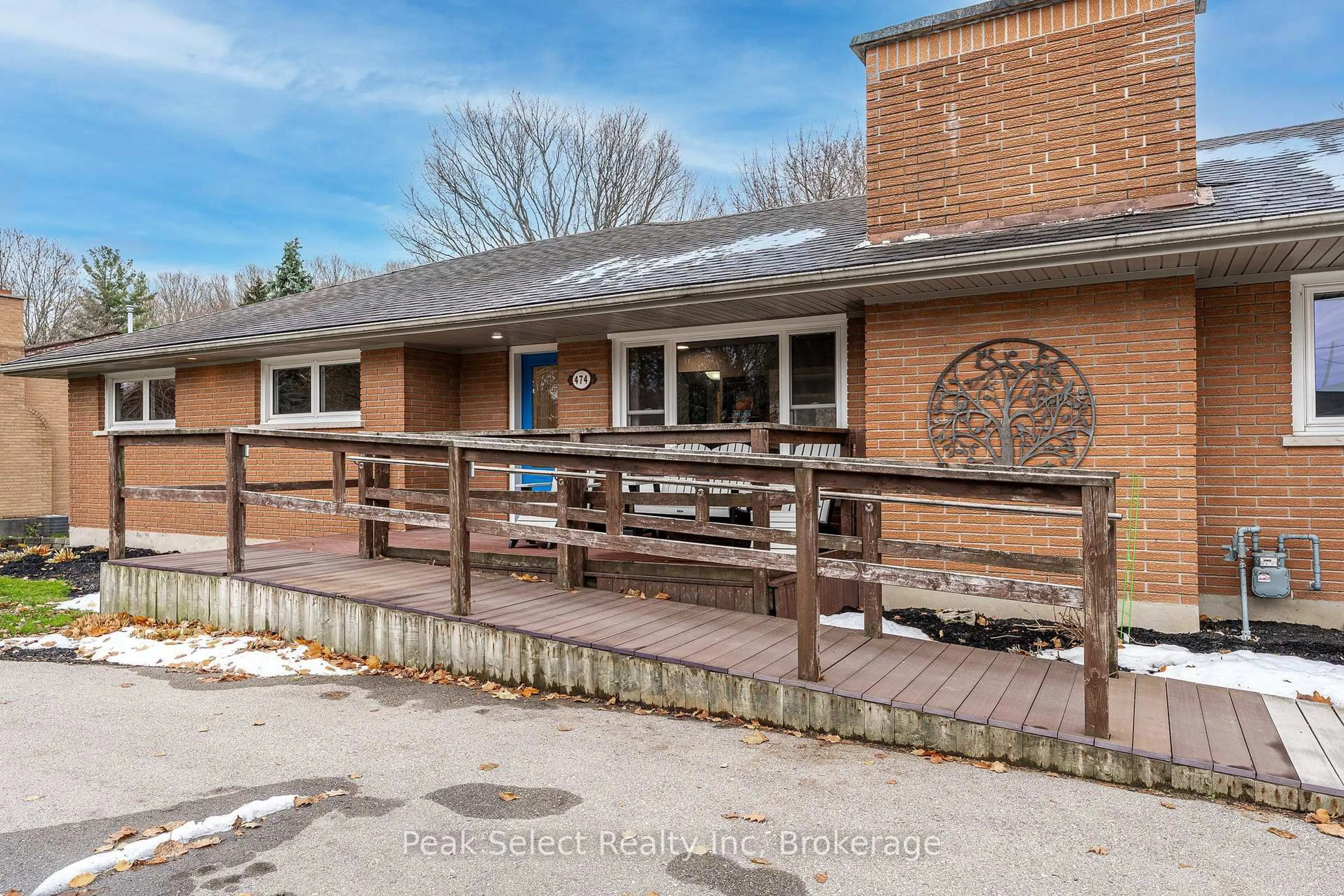 Patio, street for 474 Rogers Ave, St. Marys Ontario N4X 1A6