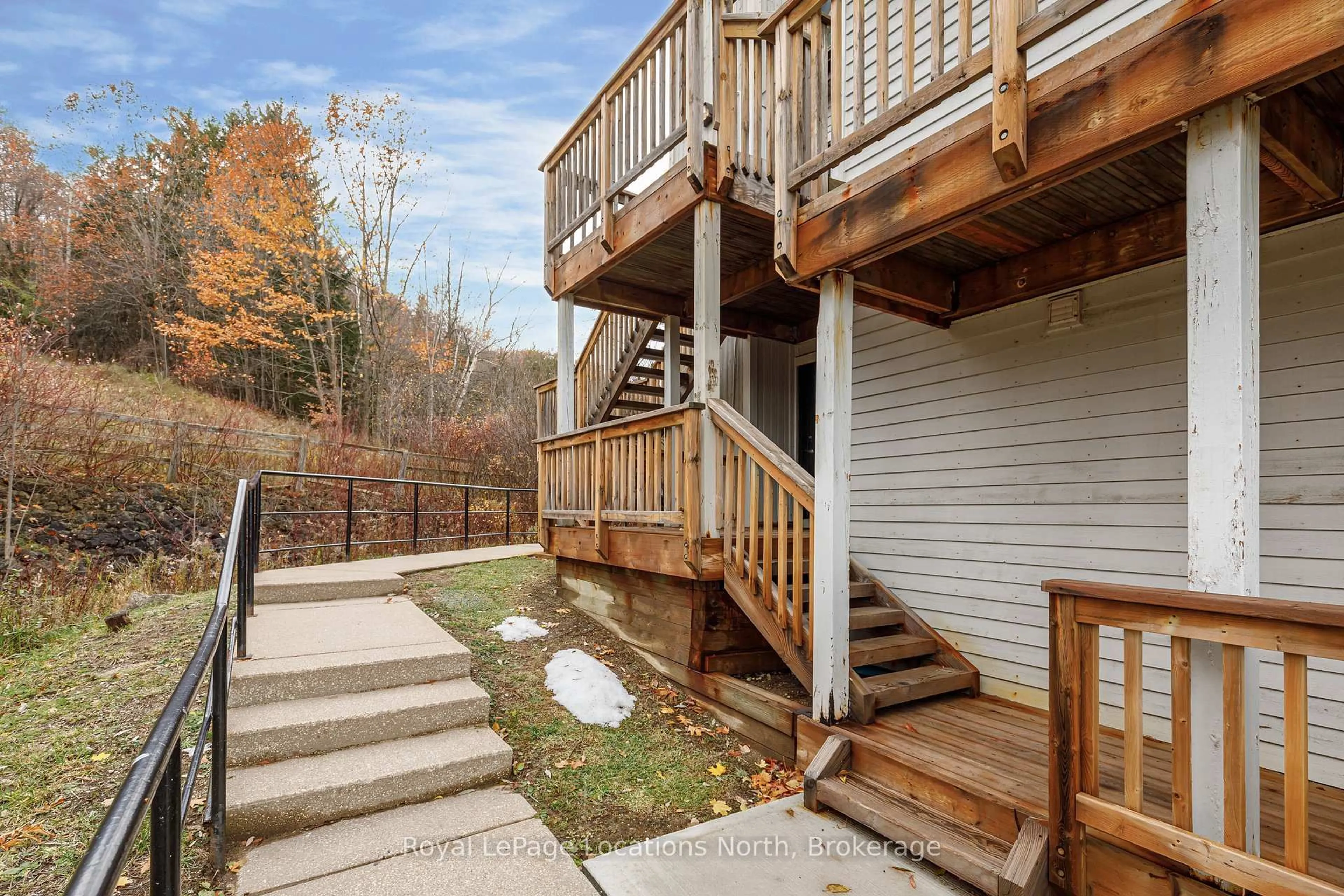 Patio, unknown for 796468 Grey 19 Rd #805, Blue Mountains Ontario L9Y 0N6