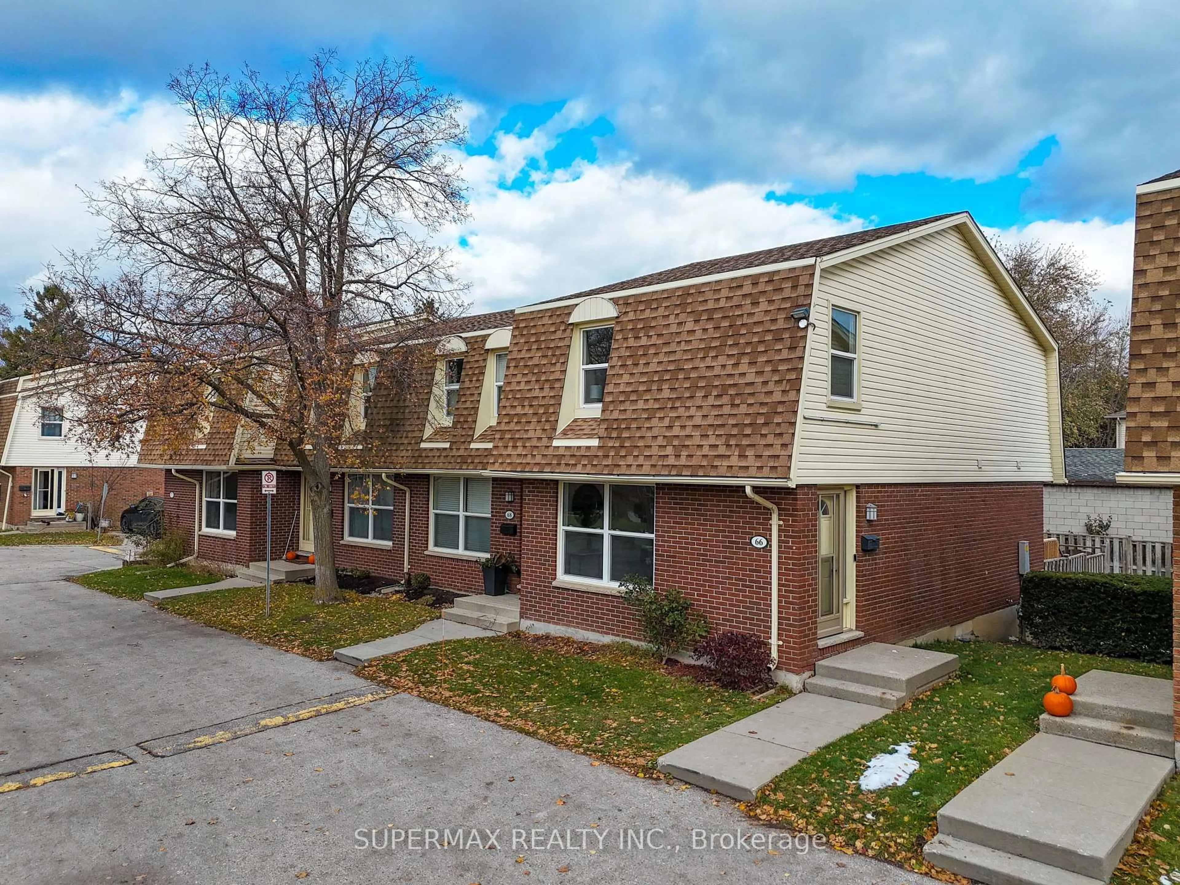 Home with brick exterior material, street for 92 Stroud Cres #66, London South Ontario N6E 1Y8