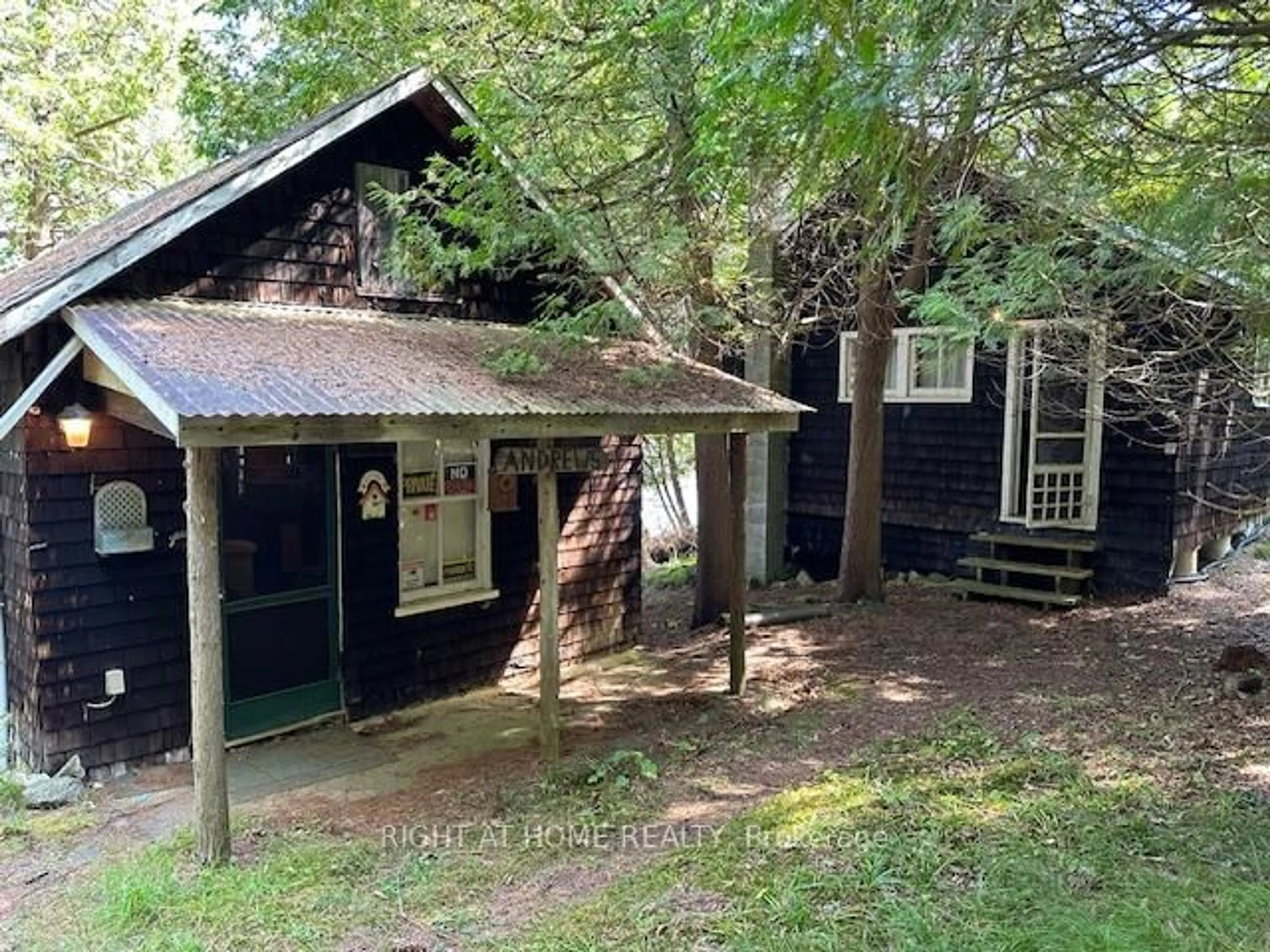 A pic from outside/outdoor area/front of a property/back of a property/a pic from drone, unknown for 161 TAGGART Lane #B, Rideau Lakes Ontario K0G 1X0