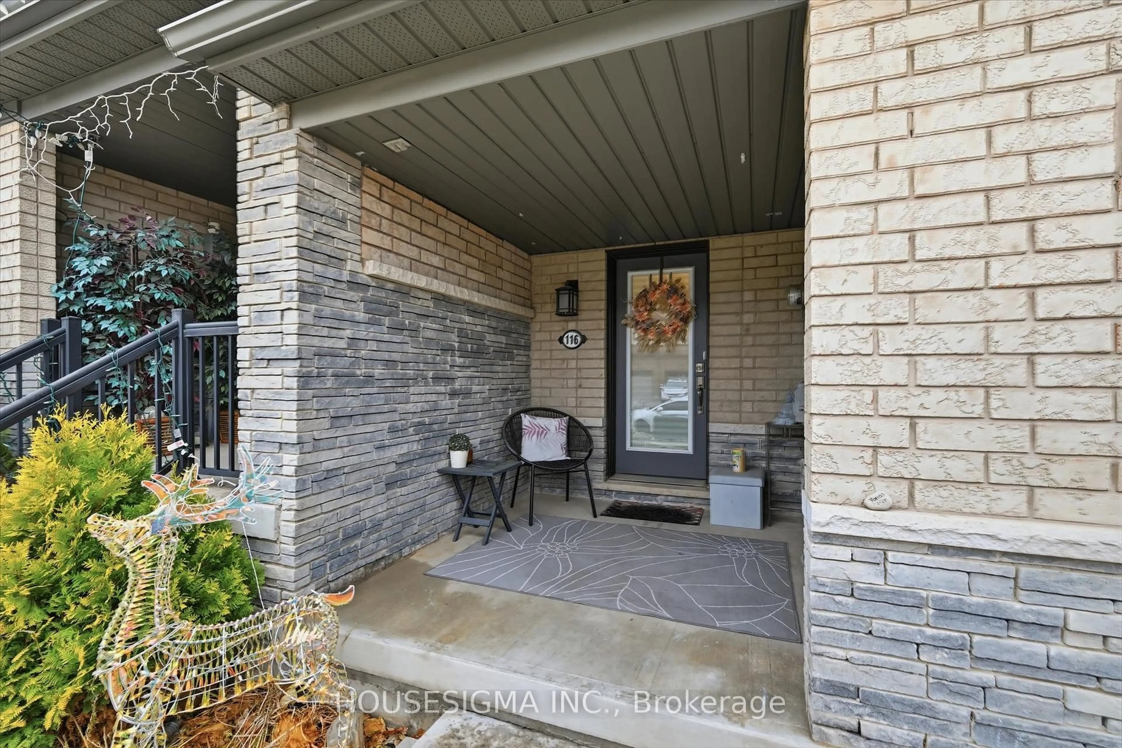 Unknown for 116 Scarletwood St, Hamilton Ontario L8J 0K8