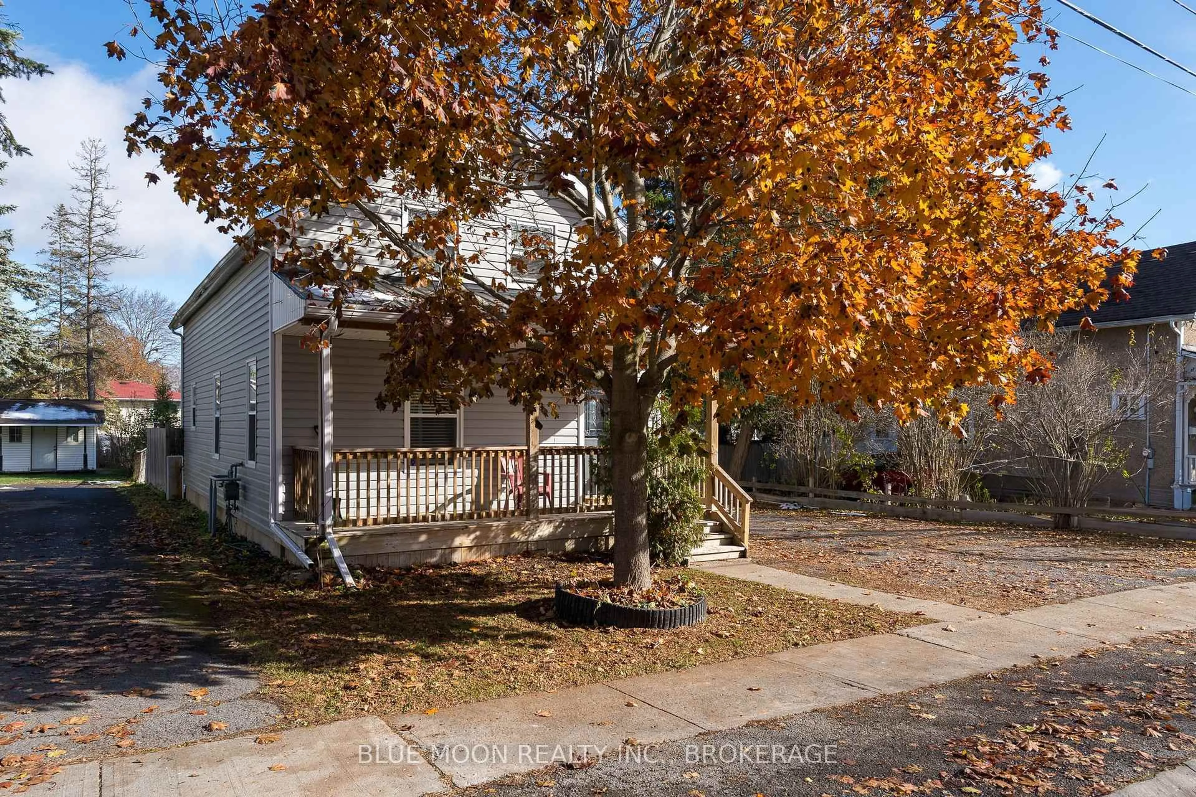 A pic from outside/outdoor area/front of a property/back of a property/a pic from drone, street for 157 Adelphi St, Greater Napanee Ontario K7R 1T6