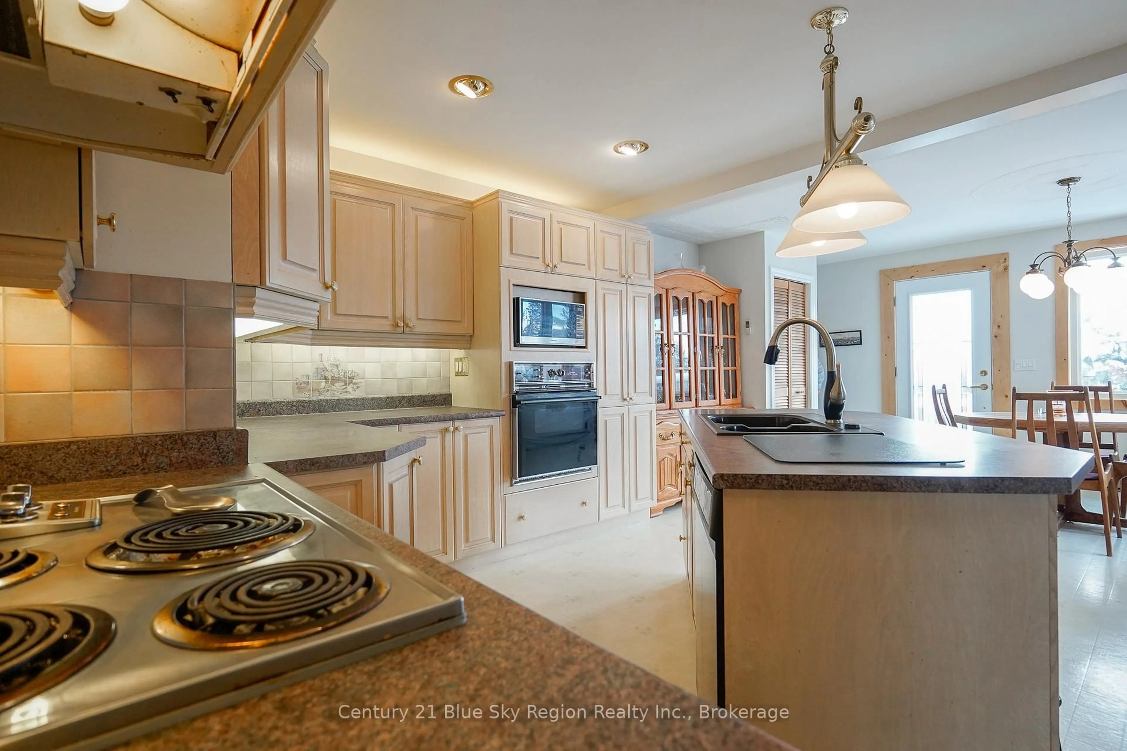 Unknown for 22 Dubeau St, West Nipissing Ontario P0H 2M0