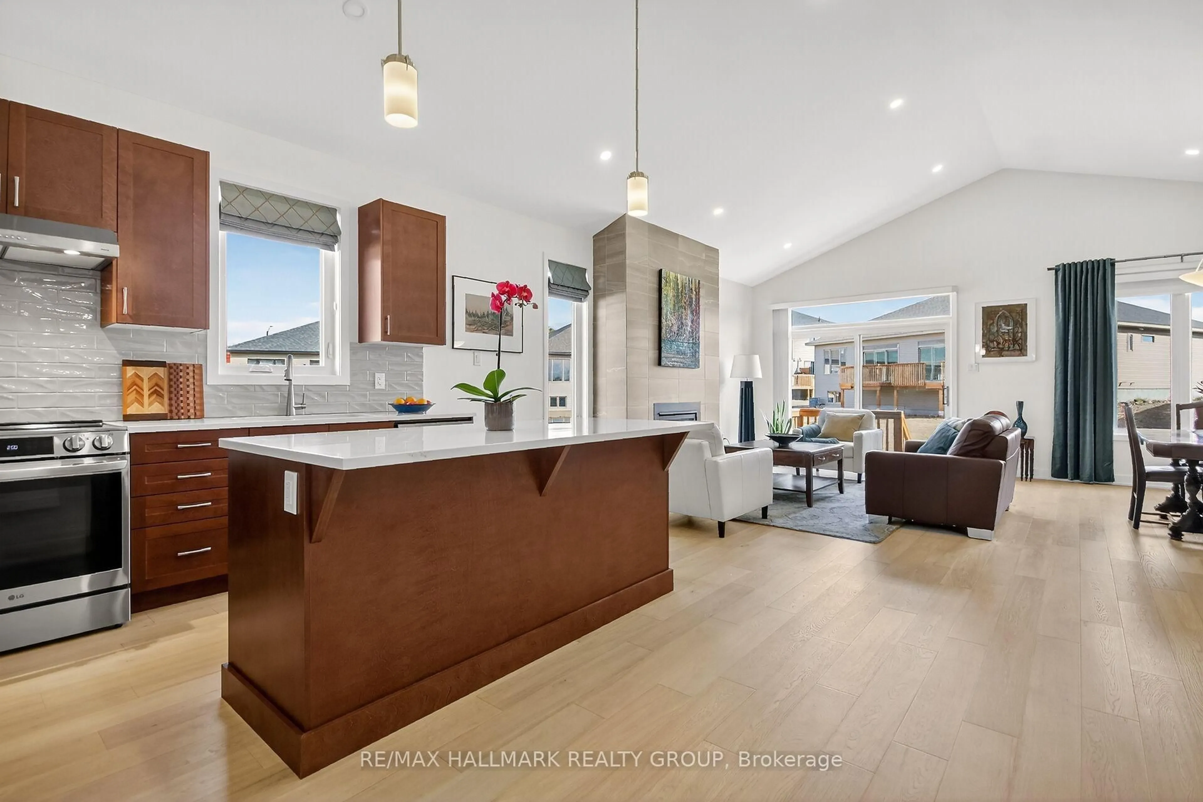 Open concept kitchen, unknown for 252 O'Donovan Dr, Carleton Place Ontario K7C 0X4