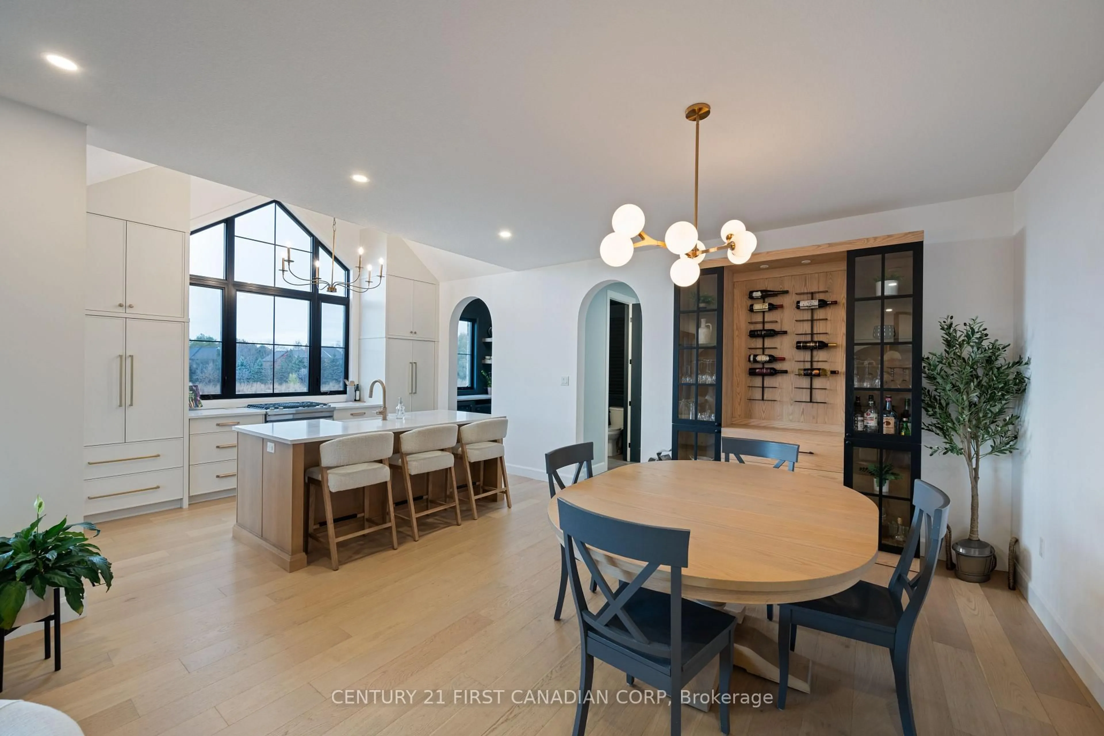 Open concept kitchen, ceramic/tile floor for 2190 Linkway Blvd, London South Ontario N6K 0K8