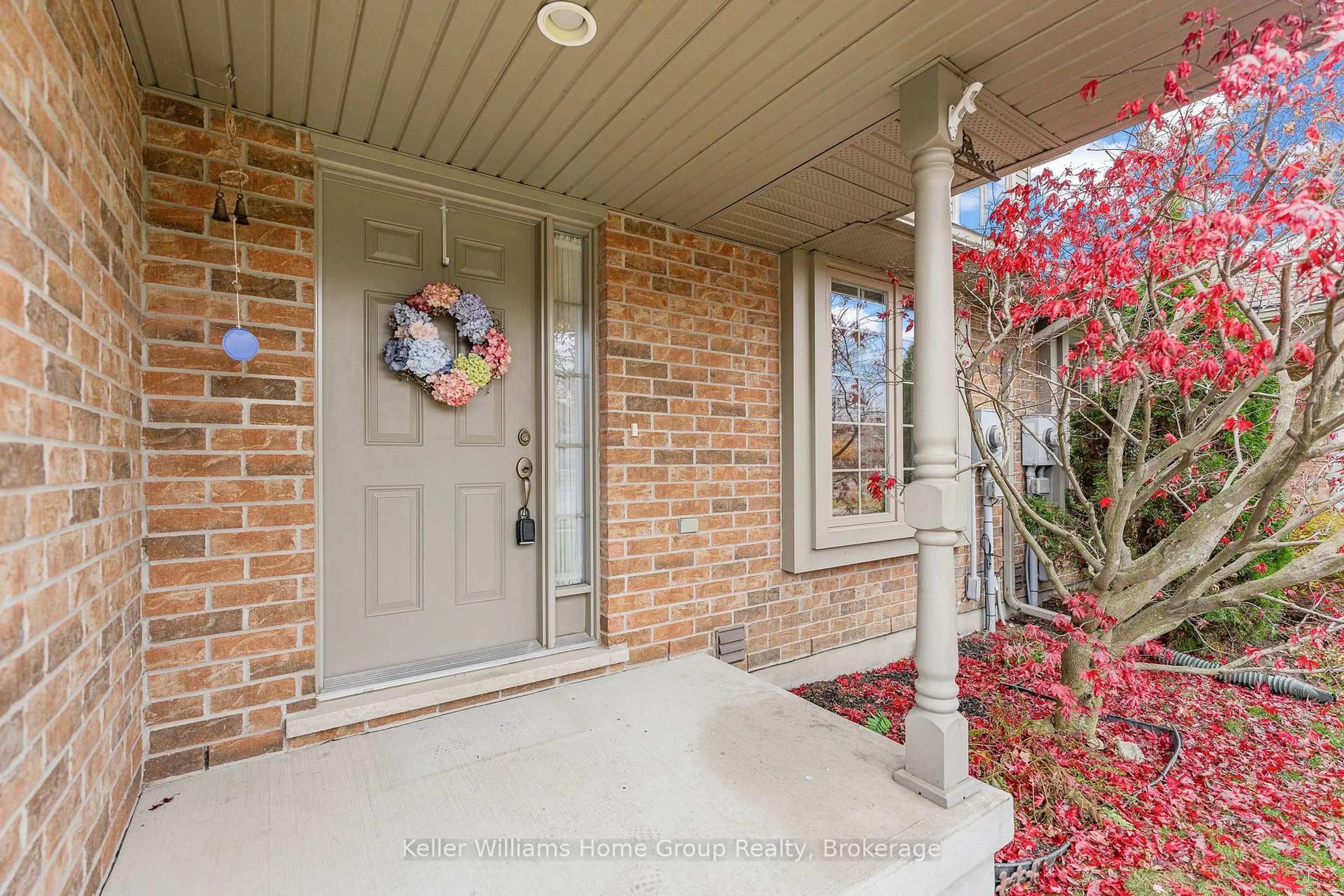 Indoor entryway for 73 Patrick Blvd, Centre Wellington Ontario N0B 1S0