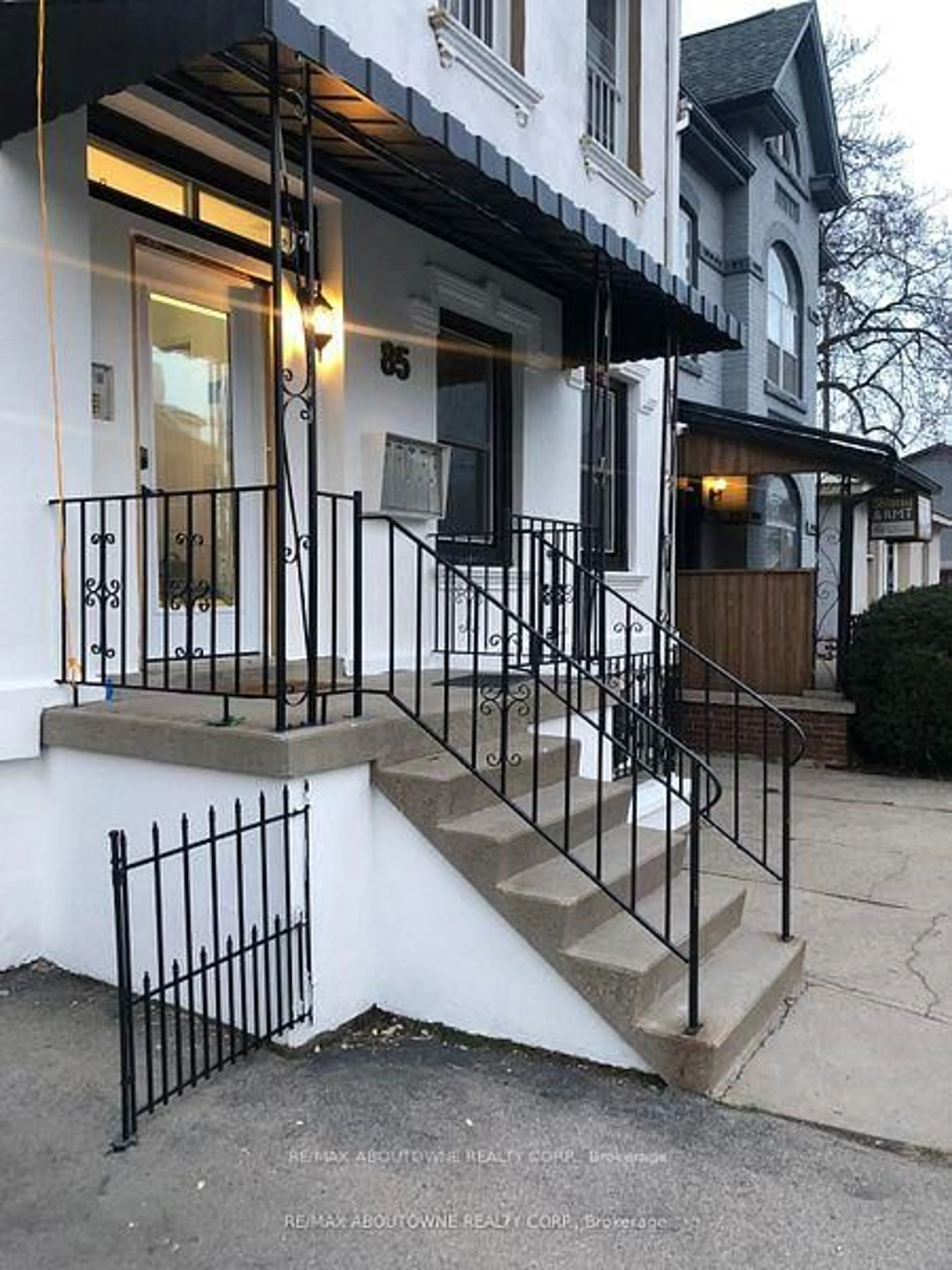 Unknown for 85 Wilson St, Hamilton Ontario L8R 1C7